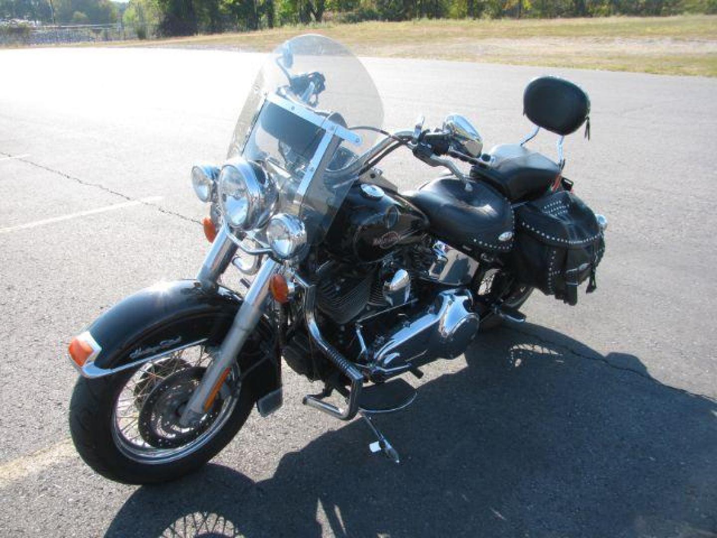 2007 Black Harley-Davidson FLSTC Heritage (1HD1BW5107Y) with an 1584CC engine, located at 2443 Albert Pike, Hot Springs, AR, 71913, (501) 623-6255, 34.492222, -93.109993 - Photo#5