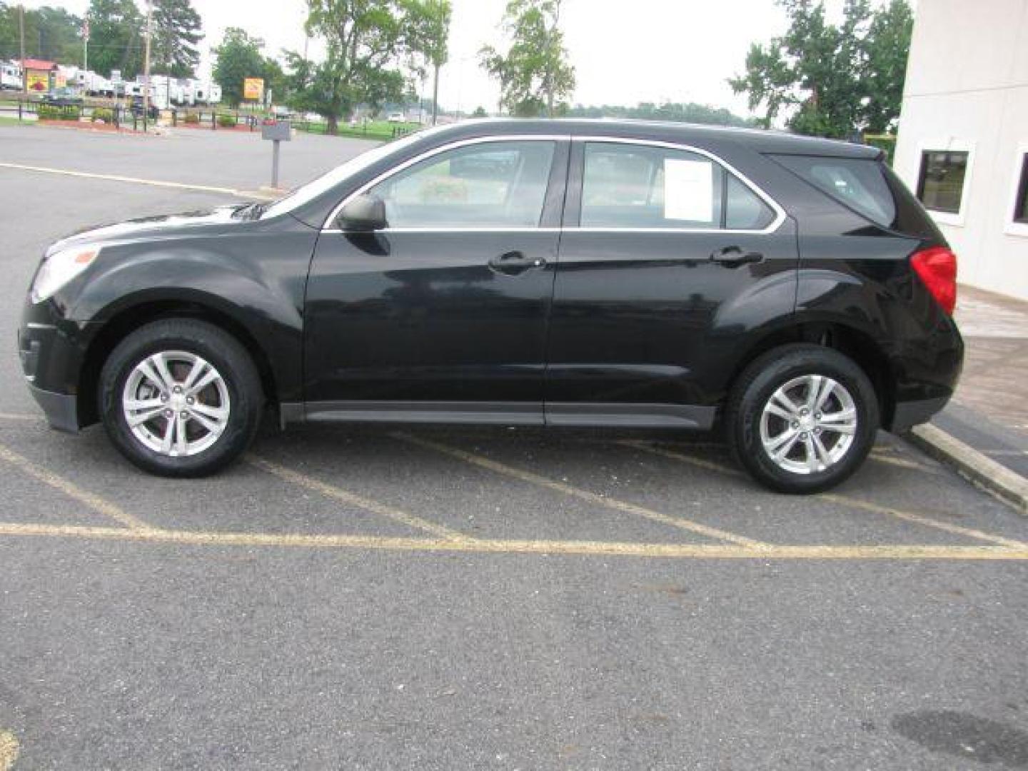 2013 Black Chevrolet Equinox LS 2WD (2GNALBEK1D1) with an 2.4L L4 DOHC 16V engine, 6-Speed Automatic transmission, located at 2443 Albert Pike, Hot Springs, AR, 71913, (501) 623-6255, 34.492222, -93.109993 - Photo#1