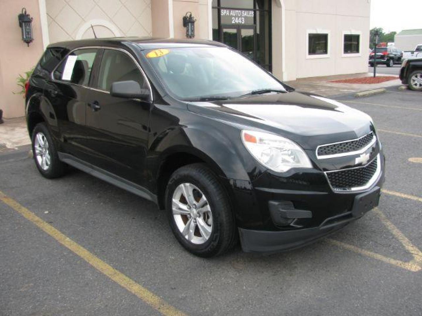 2013 Black Chevrolet Equinox LS 2WD (2GNALBEK1D1) with an 2.4L L4 DOHC 16V engine, 6-Speed Automatic transmission, located at 2443 Albert Pike, Hot Springs, AR, 71913, (501) 623-6255, 34.492222, -93.109993 - Photo#5