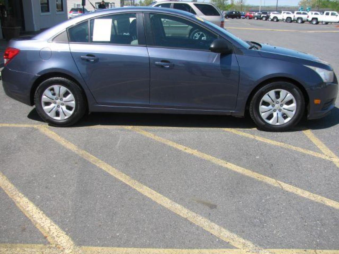 2014 Gray Chevrolet Cruze LS Auto (1G1PA5SH3E7) with an 1.8L L4 DOHC 16V FFV engine, 6-Speed Automatic transmission, located at 2443 Albert Pike, Hot Springs, AR, 71913, (501) 623-6255, 34.492222, -93.109993 - Photo#1