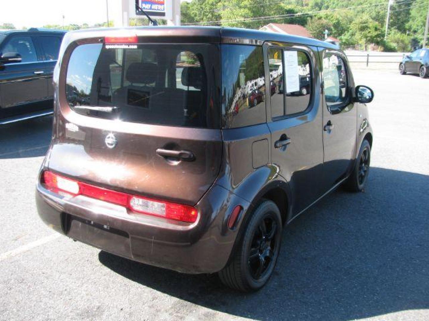 2010 Maroon Nissan cube 1.8 Base (JN8AZ2KR4AT) with an 1.8L L4 DOHC 16V engine, 6-Speed Manual transmission, located at 2443 Albert Pike, Hot Springs, AR, 71913, (501) 623-6255, 34.492222, -93.109993 - Photo#3