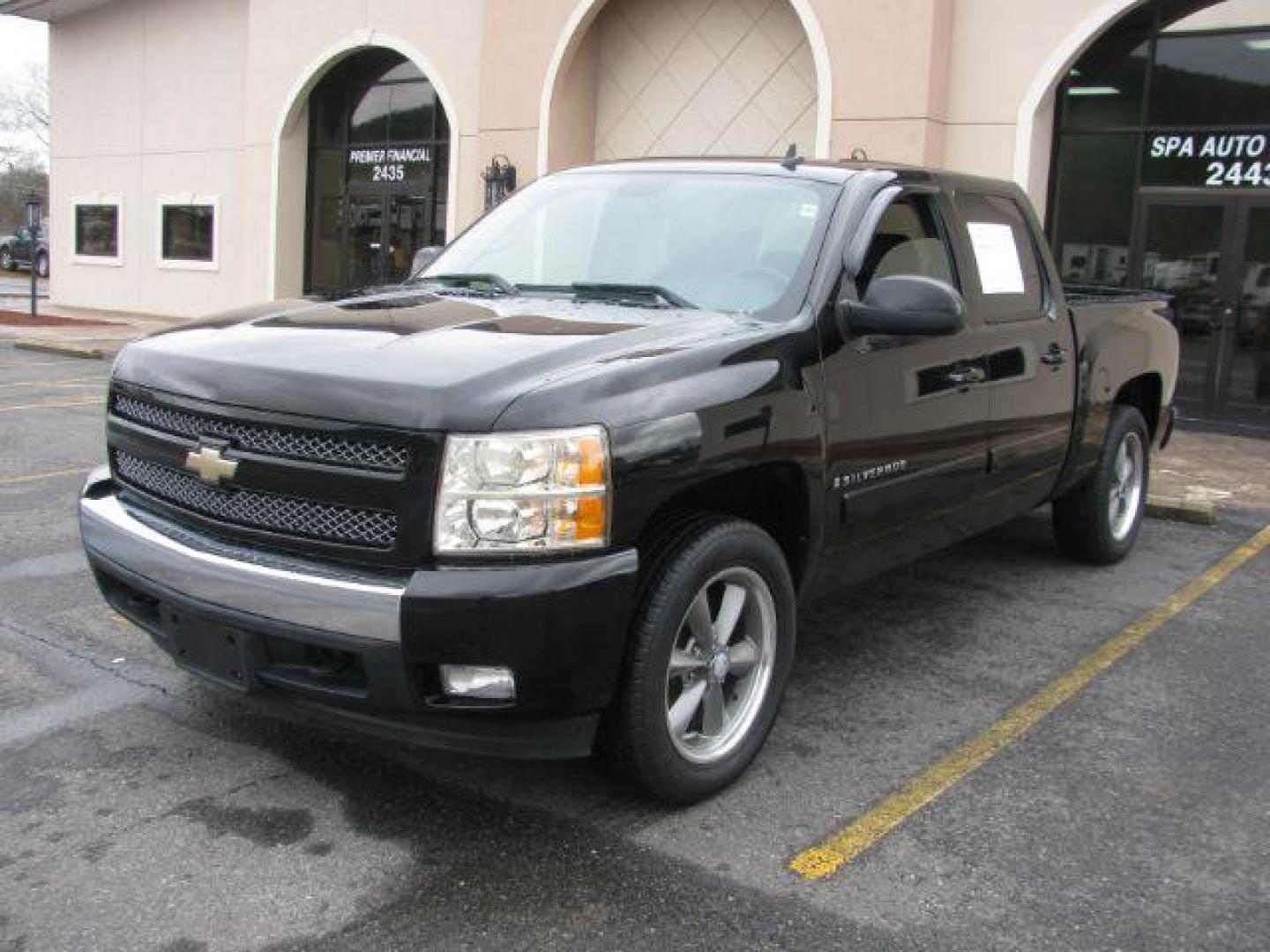 2008 Black Chevrolet Silverado 1500 LS Crew Cab 2WD (3GCEC13J78G) with an 5.3L V8 OHV 16V engine, 4-Speed Automatic transmission, located at 2443 Albert Pike, Hot Springs, AR, 71913, (501) 623-6255, 34.492222, -93.109993 - Photo#0