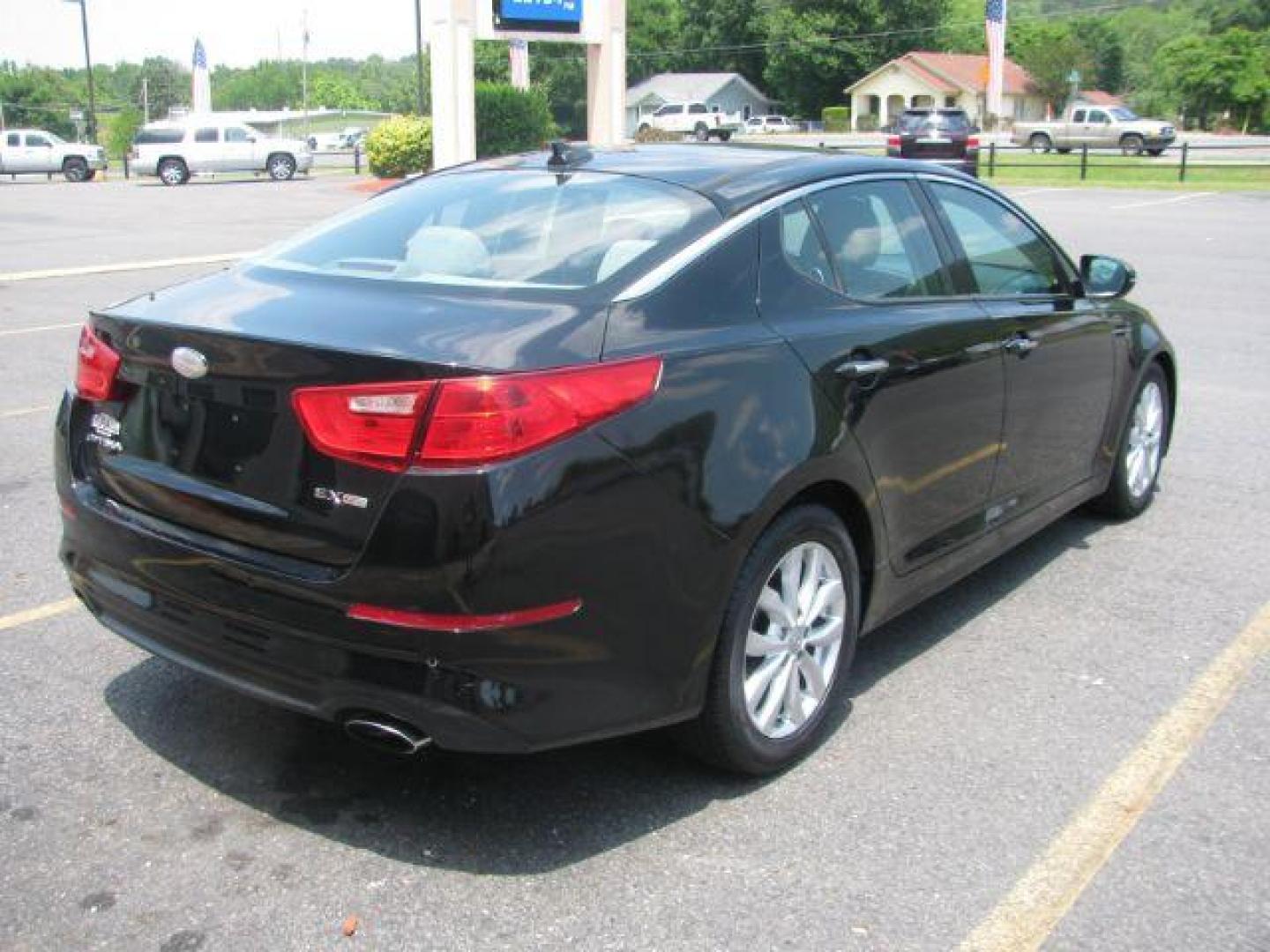 2014 Black Kia Optima EX (5XXGN4A73EG) with an 2.4L L4 DOHC 16V engine, 6-Speed Automatic transmission, located at 2443 Albert Pike, Hot Springs, AR, 71913, (501) 623-6255, 34.492222, -93.109993 - Photo#2