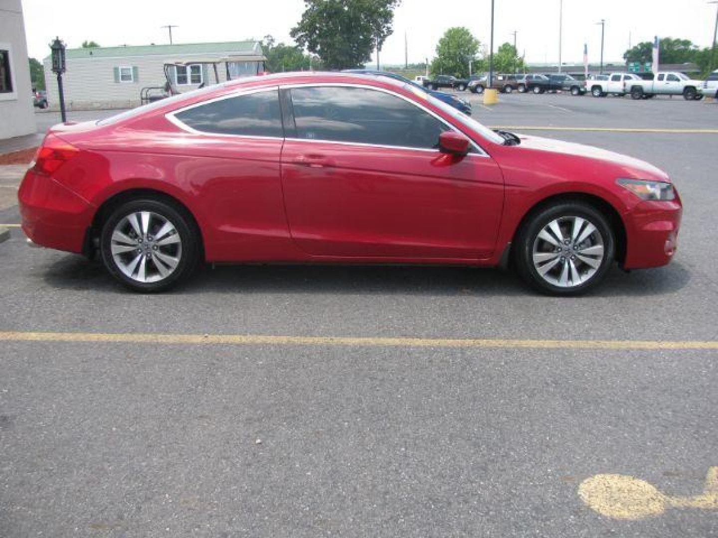 2012 Red Honda Accord EX-L Coupe AT (1HGCS1B85CA) with an 2.4L L4 DOHC 16V engine, 6-Speed Automatic transmission, located at 2443 Albert Pike, Hot Springs, AR, 71913, (501) 623-6255, 34.492222, -93.109993 - Photo#1