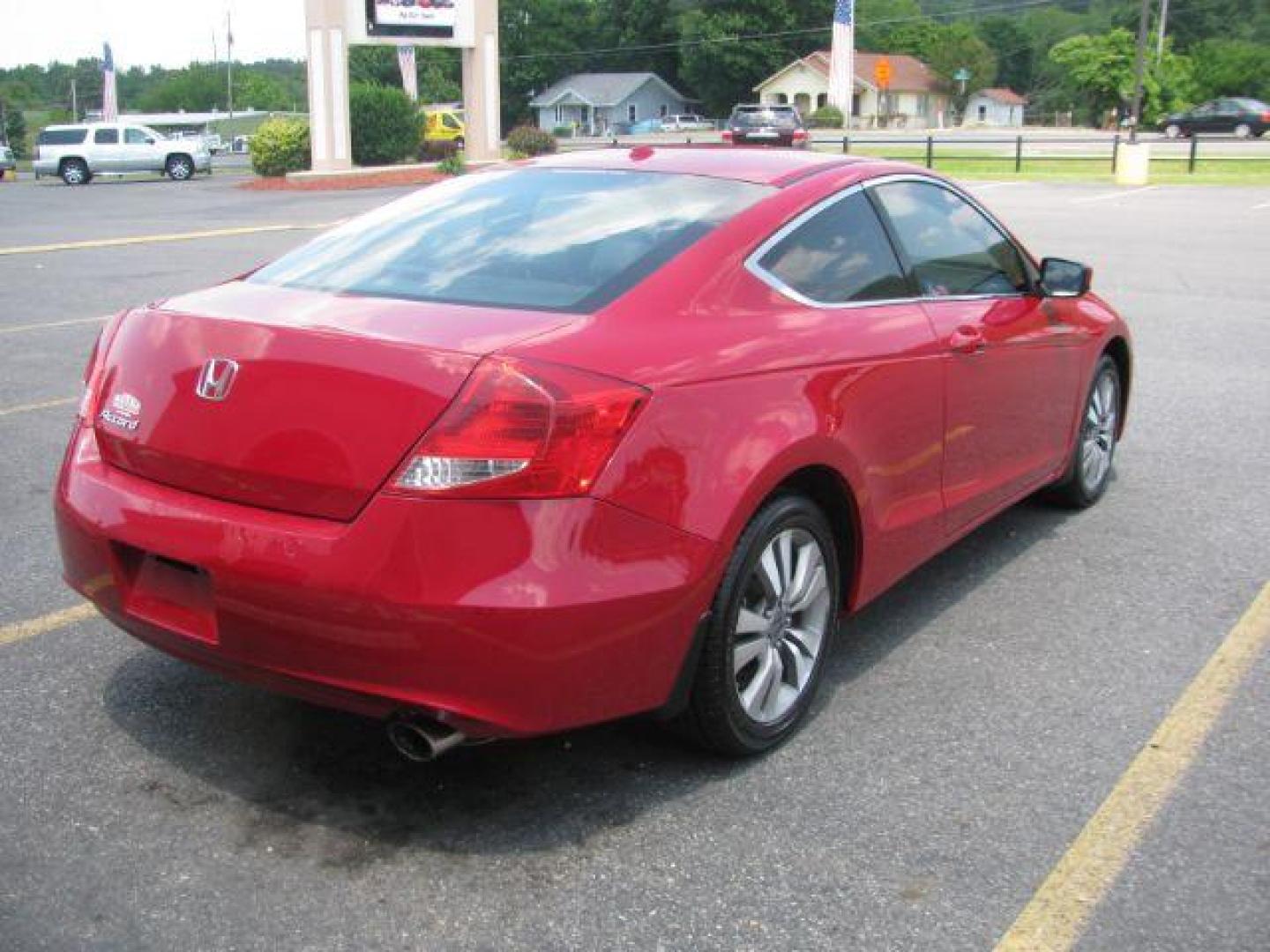 2012 Red Honda Accord EX-L Coupe AT (1HGCS1B85CA) with an 2.4L L4 DOHC 16V engine, 6-Speed Automatic transmission, located at 2443 Albert Pike, Hot Springs, AR, 71913, (501) 623-6255, 34.492222, -93.109993 - Photo#2