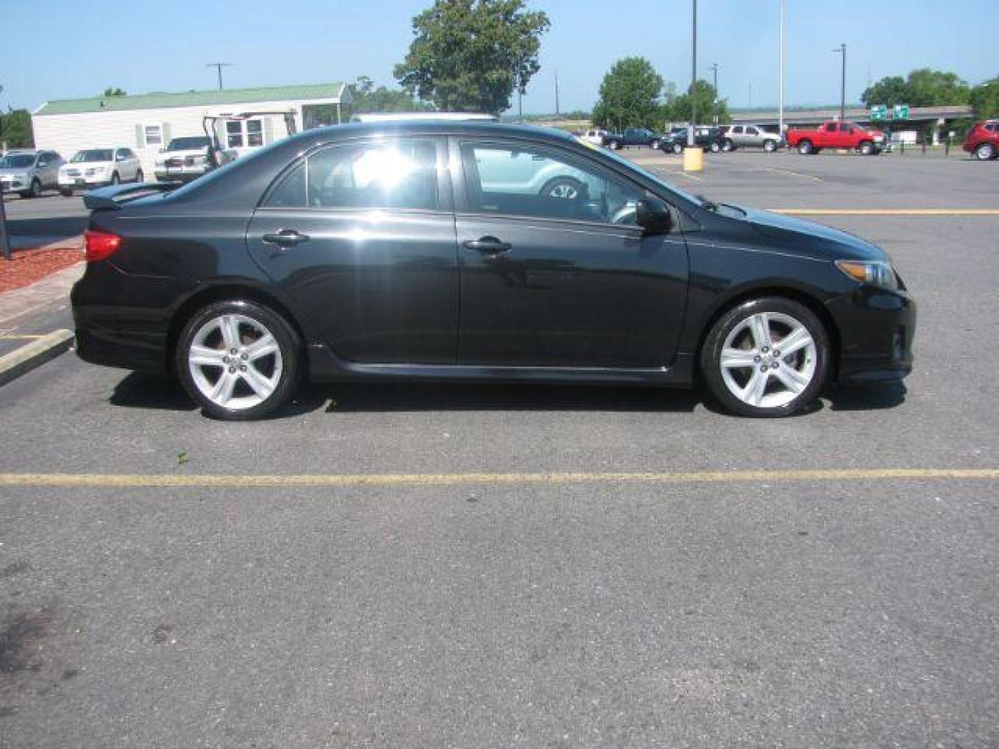 2013 Black Toyota Corolla S 4-Speed AT (5YFBU4EE1DP) with an 1.8L L4 DOHC 16V engine, 4-Speed Automatic transmission, located at 2443 Albert Pike, Hot Springs, AR, 71913, (501) 623-6255, 34.492222, -93.109993 - Photo#1