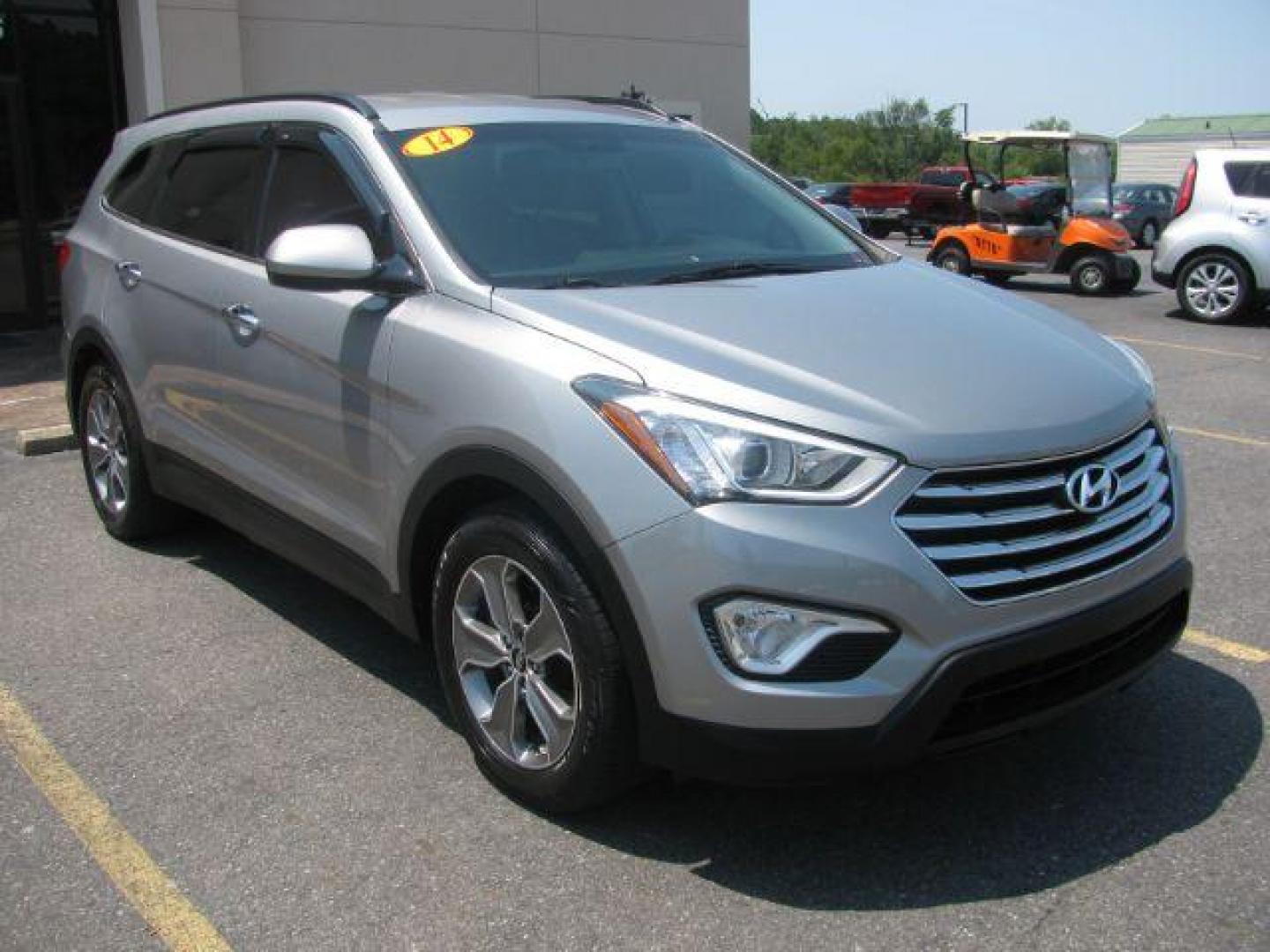 2014 Gray Hyundai Santa Fe GLS FWD (KM8SM4HF1EU) with an 3.3L V6 DOHC 24V engine, 6-Speed Automatic transmission, located at 2443 Albert Pike, Hot Springs, AR, 71913, (501) 623-6255, 34.492222, -93.109993 - Photo#0