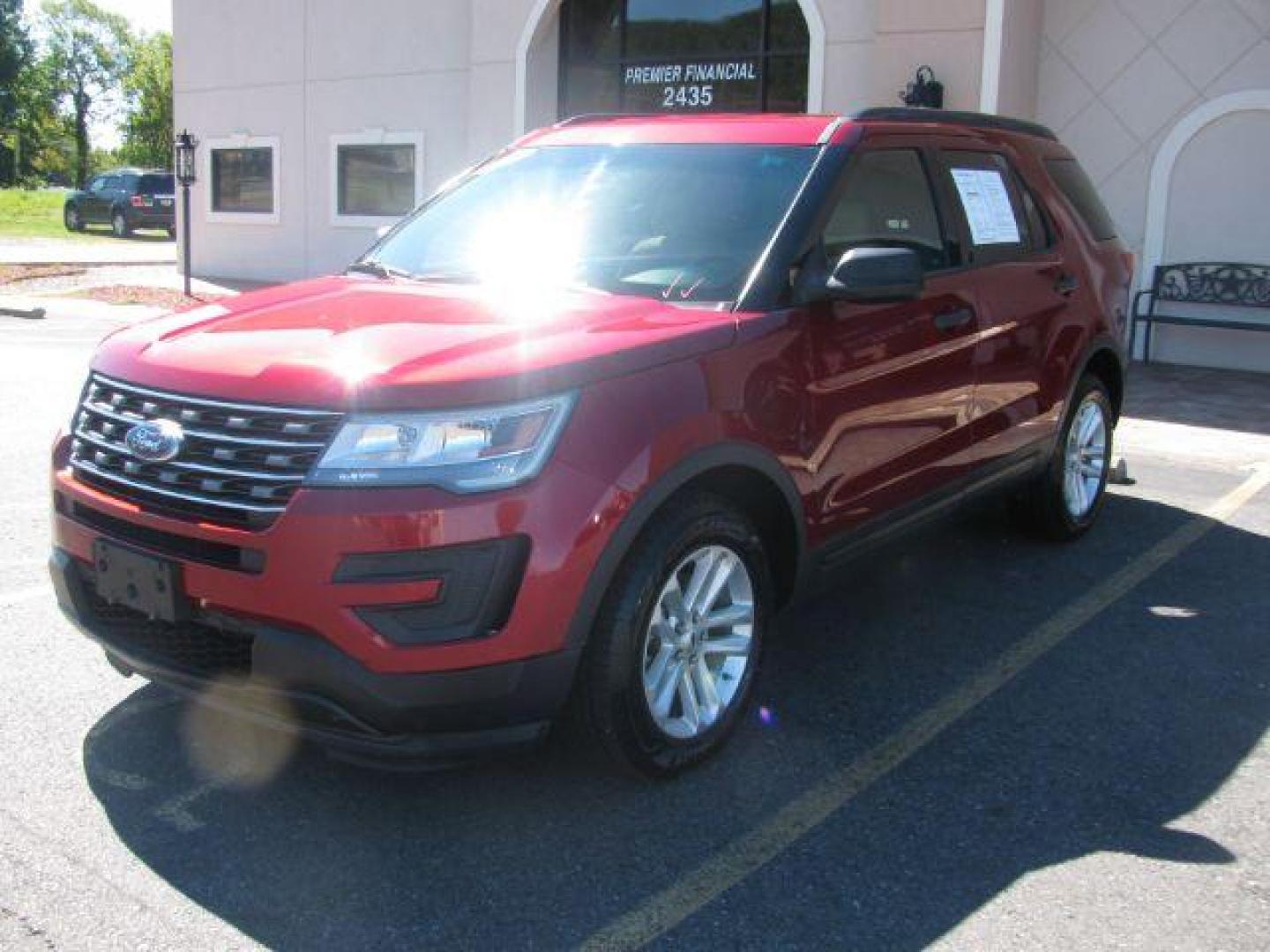 2017 Maroon Ford Explorer Base FWD (1FM5K7BH5HG) with an 2.3L L4 DOHC 16V engine, 6-Speed Automatic transmission, located at 2443 Albert Pike, Hot Springs, AR, 71913, (501) 623-6255, 34.492222, -93.109993 - Photo#5