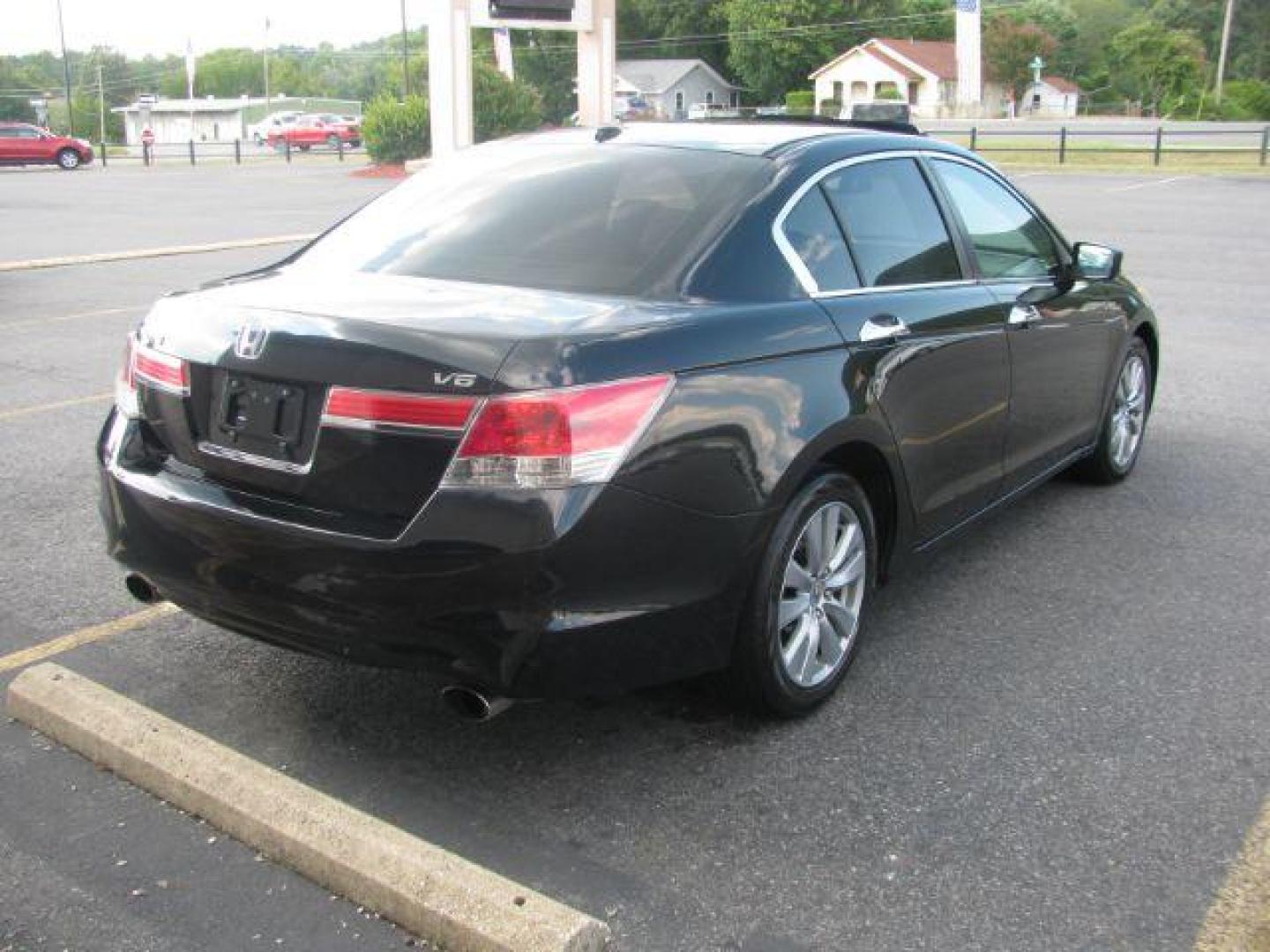 2012 Black Honda Accord EX-L V6 Sedan AT (1HGCP3F80CA) with an 3.5L V6 SOHC 24V engine, 5-Speed Automatic transmission, located at 2443 Albert Pike, Hot Springs, AR, 71913, (501) 623-6255, 34.492222, -93.109993 - Photo#3