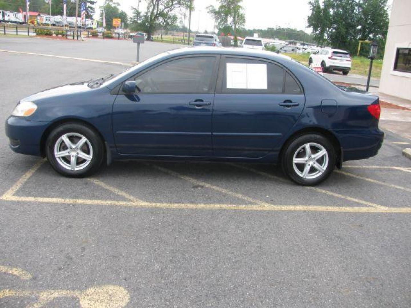 2008 Blue Toyota Corolla LE (1NXBR32E48Z) with an 1.8L L4 DOHC 16V engine, located at 2443 Albert Pike, Hot Springs, AR, 71913, (501) 623-6255, 34.492222, -93.109993 - Photo#1