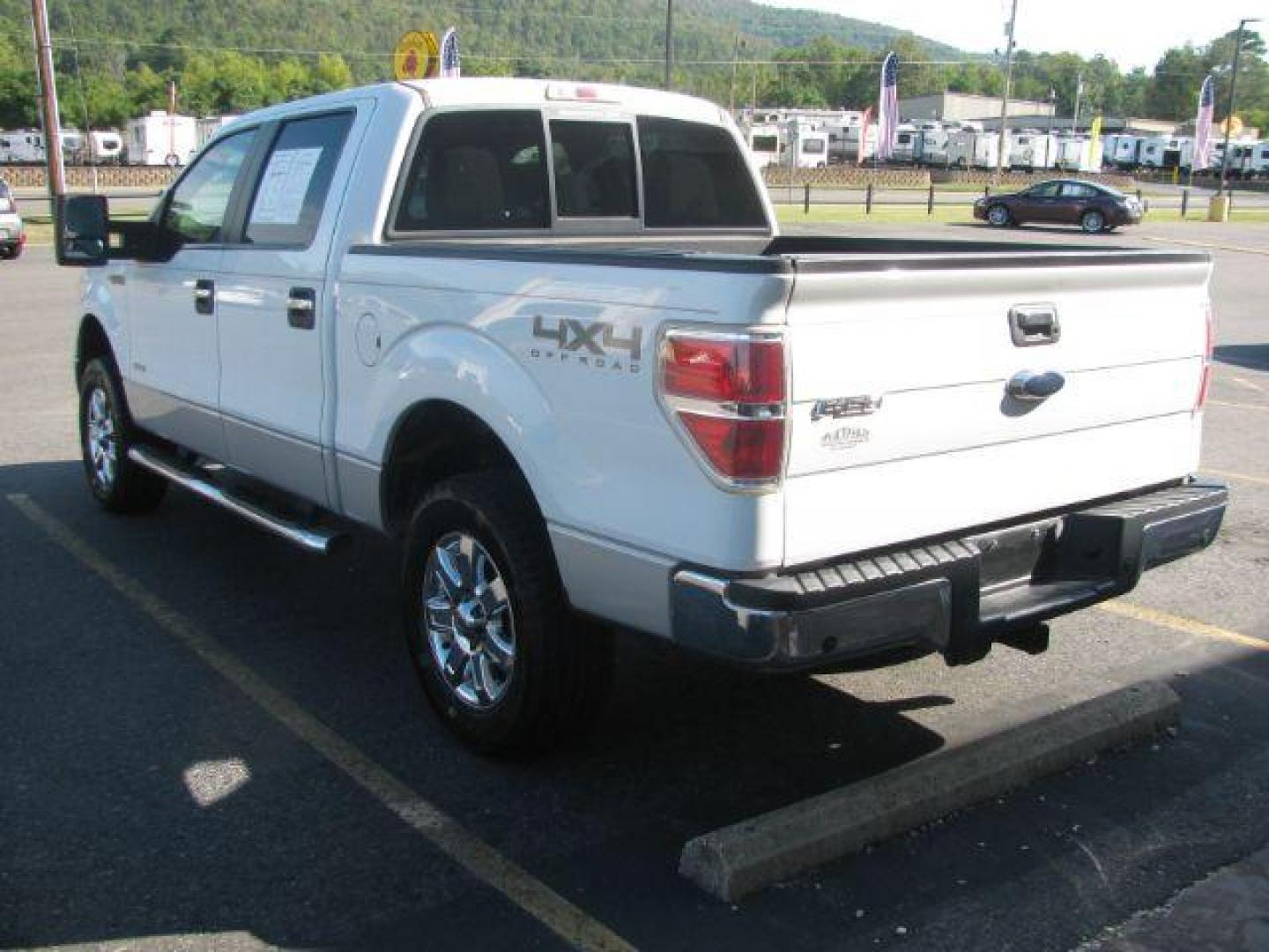 2011 White Ford F-150 CREW CAB PICKUP 4-DR (1FTFW1ET6BK) with an 3.5L V6 TURBO engine, 6-Speed Automatic transmission, located at 2443 Albert Pike, Hot Springs, AR, 71913, (501) 623-6255, 34.492222, -93.109993 - LISTED FEATURES MAY BE OPTIONAL AND NOT INCLUDED ON THIS VEHICLE!!! - Photo#3