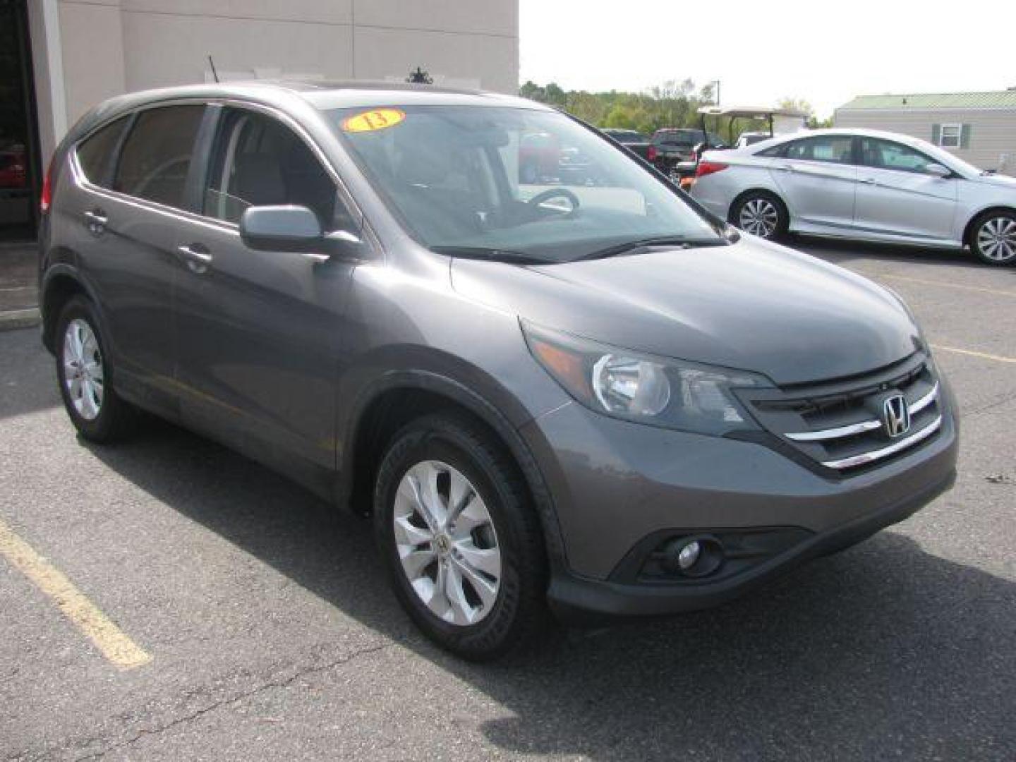 2013 Gray Honda CR-V EX 2WD 5-Speed AT (3CZRM3H51DG) with an 2.4L L4 DOHC 16V engine, 5-Speed Automatic transmission, located at 2443 Albert Pike, Hot Springs, AR, 71913, (501) 623-6255, 34.492222, -93.109993 - LISTED FEATURES MAY BE OPTIONAL AND NOT INCLUDED ON THIS VEHICLE!!! - Photo#5