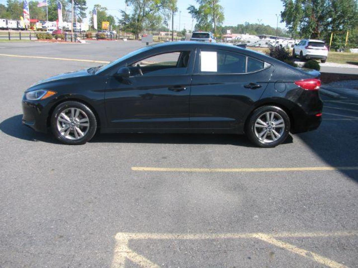 2018 Black Hyundai Elantra Limited (5NPD84LF6JH) with an 1.8L L4 DOHC 16V engine, 6-Speed Automatic transmission, located at 2443 Albert Pike, Hot Springs, AR, 71913, (501) 623-6255, 34.492222, -93.109993 - LISTED FEATURES MAY BE OPTIONAL AND NOT INCLUDED ON THIS VEHICLE!!! - Photo#1