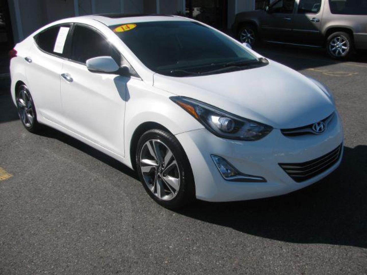 2014 White Hyundai Elantra Limited (5NPDH4AE2EH) with an 1.8L L4 DOHC 16V engine, 6-Speed Automatic transmission, located at 2443 Albert Pike, Hot Springs, AR, 71913, (501) 623-6255, 34.492222, -93.109993 - Photo#0