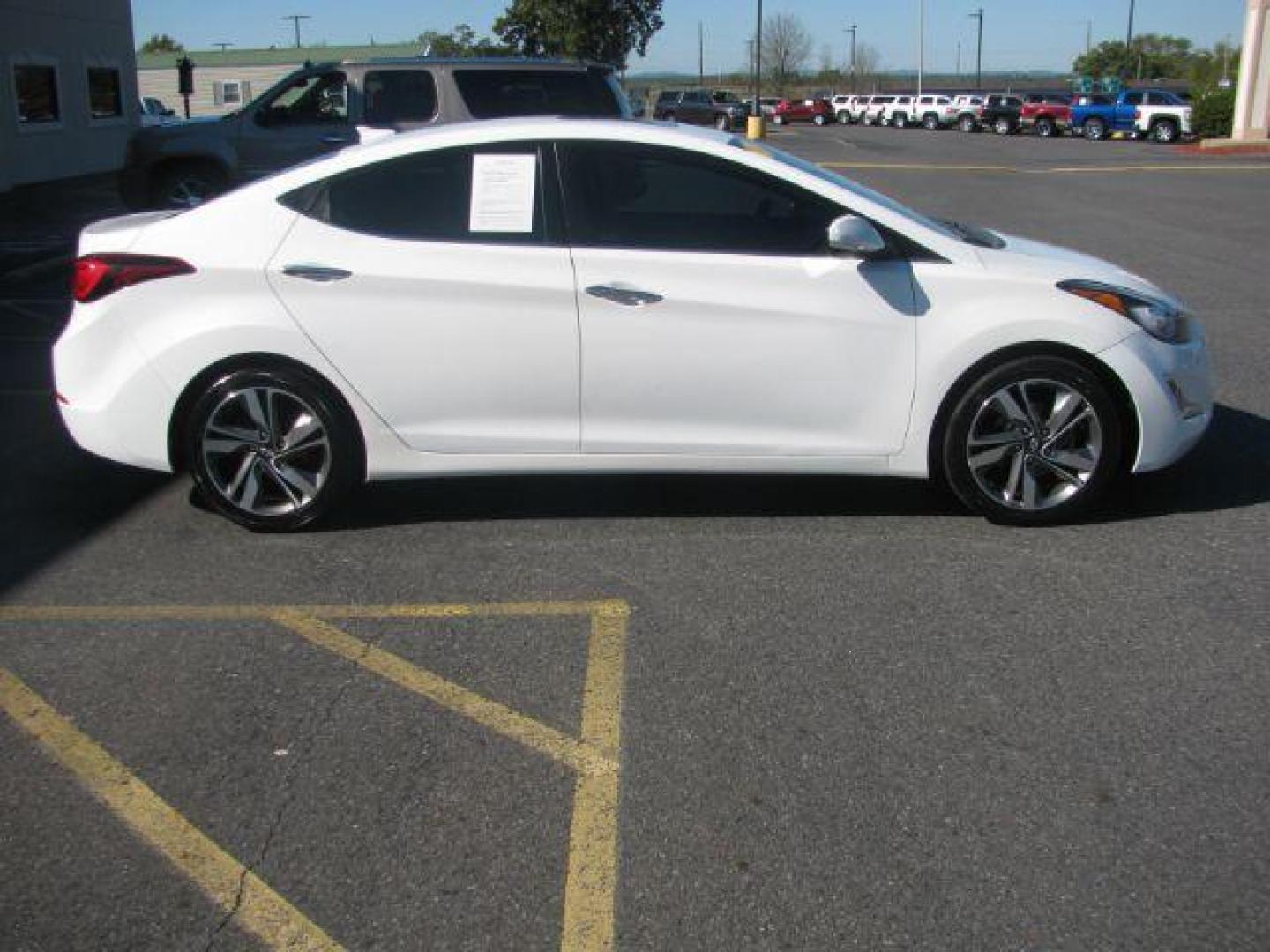 2014 White Hyundai Elantra Limited (5NPDH4AE2EH) with an 1.8L L4 DOHC 16V engine, 6-Speed Automatic transmission, located at 2443 Albert Pike, Hot Springs, AR, 71913, (501) 623-6255, 34.492222, -93.109993 - Photo#1