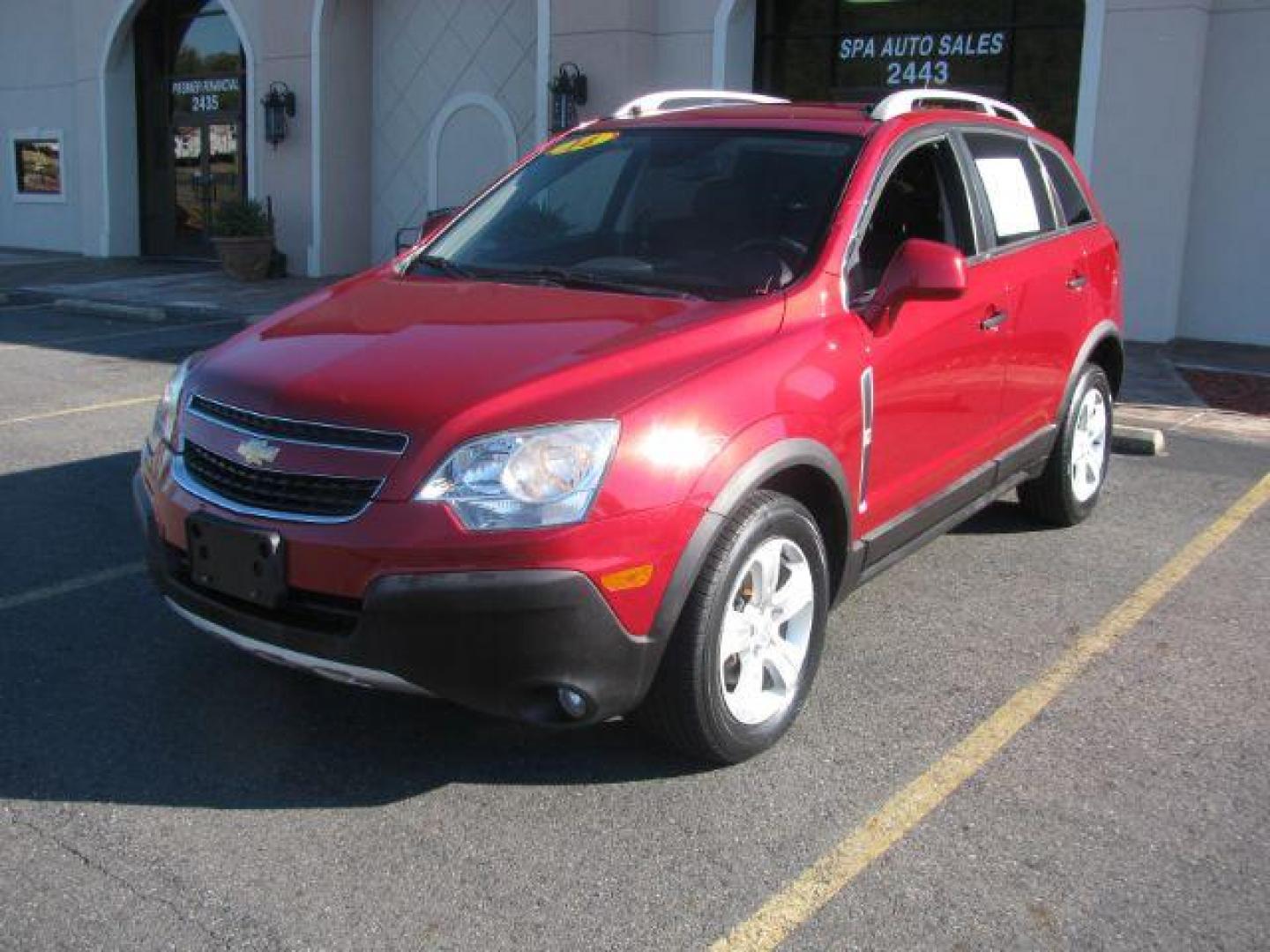 2014 Maroon Chevrolet Captiva Sport 2LS FWD (3GNAL2EK9ES) with an 2.4L L4 DOHC 16V FFV engine, 6-Speed Automatic transmission, located at 2443 Albert Pike, Hot Springs, AR, 71913, (501) 623-6255, 34.492222, -93.109993 - Photo#0