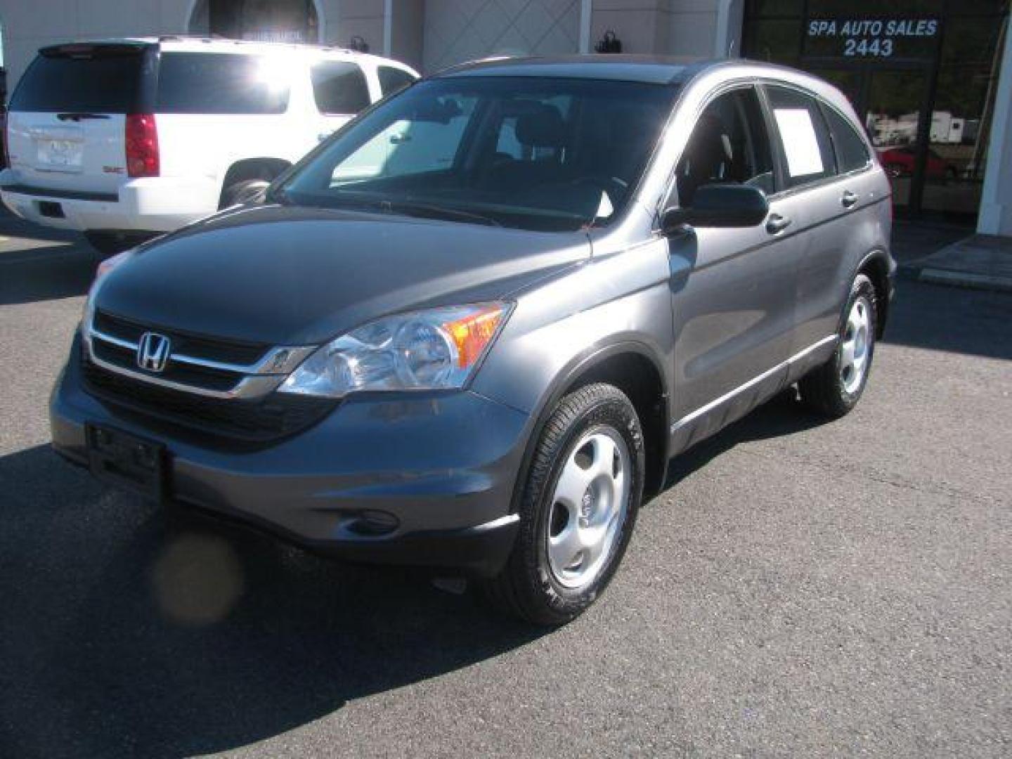 2011 Gray Honda CR-V LX 2WD 5-Speed AT (JHLRE3H30BC) with an 2.4L L4 DOHC 16V engine, 5-Speed Automatic transmission, located at 2443 Albert Pike, Hot Springs, AR, 71913, (501) 623-6255, 34.492222, -93.109993 - Photo#0