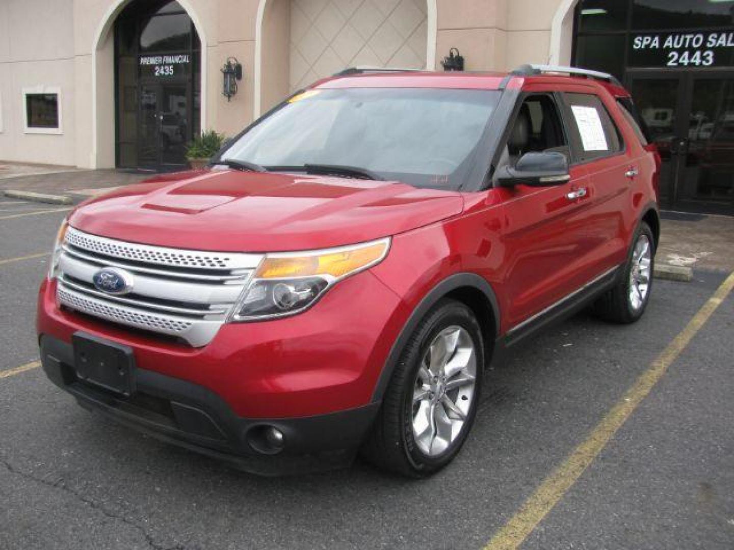 2012 Maroon Ford Explorer XLT FWD (1FMHK7D85CG) with an 3.5L V6 DOHC 24V engine, 6-Speed Automatic transmission, located at 2443 Albert Pike, Hot Springs, AR, 71913, (501) 623-6255, 34.492222, -93.109993 - Photo#0