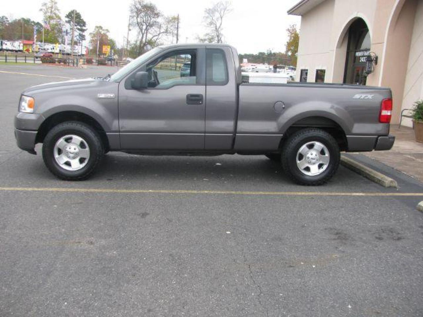 2007 Gray Ford F-150 STX 2WD (1FTRF12267K) with an 4.2L V6 OHV 12V engine, located at 2443 Albert Pike, Hot Springs, AR, 71913, (501) 623-6255, 34.492222, -93.109993 - Photo#1