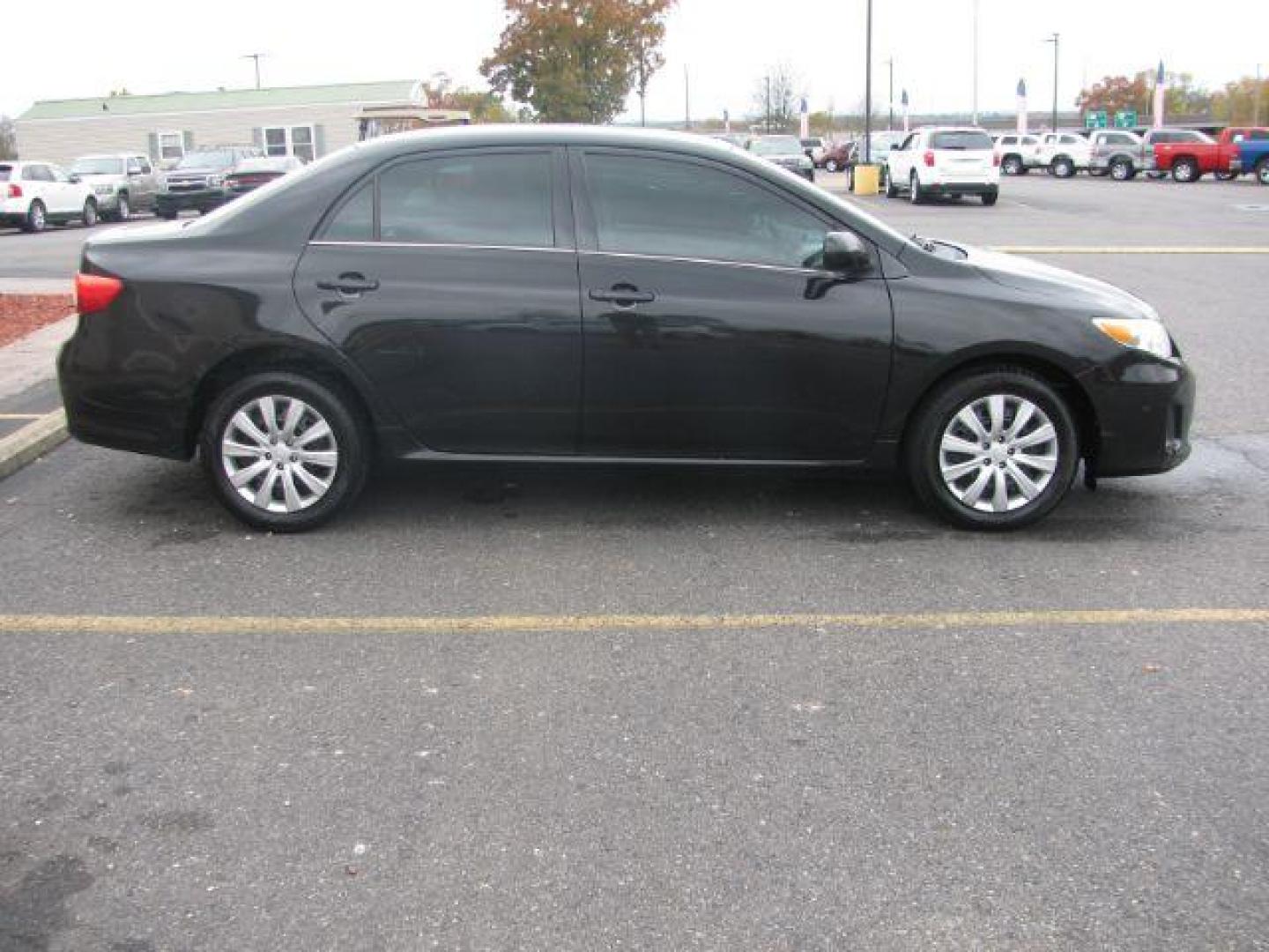 2013 Black Toyota Corolla LE 4-Speed AT (5YFBU4EE8DP) with an 1.8L L4 DOHC 16V engine, 4-Speed Automatic transmission, located at 2443 Albert Pike, Hot Springs, AR, 71913, (501) 623-6255, 34.492222, -93.109993 - LISTED FEATURES MAY BE OPTIONAL AND NOT INCLUDED ON THIS VEHICLE!!! - Photo#4