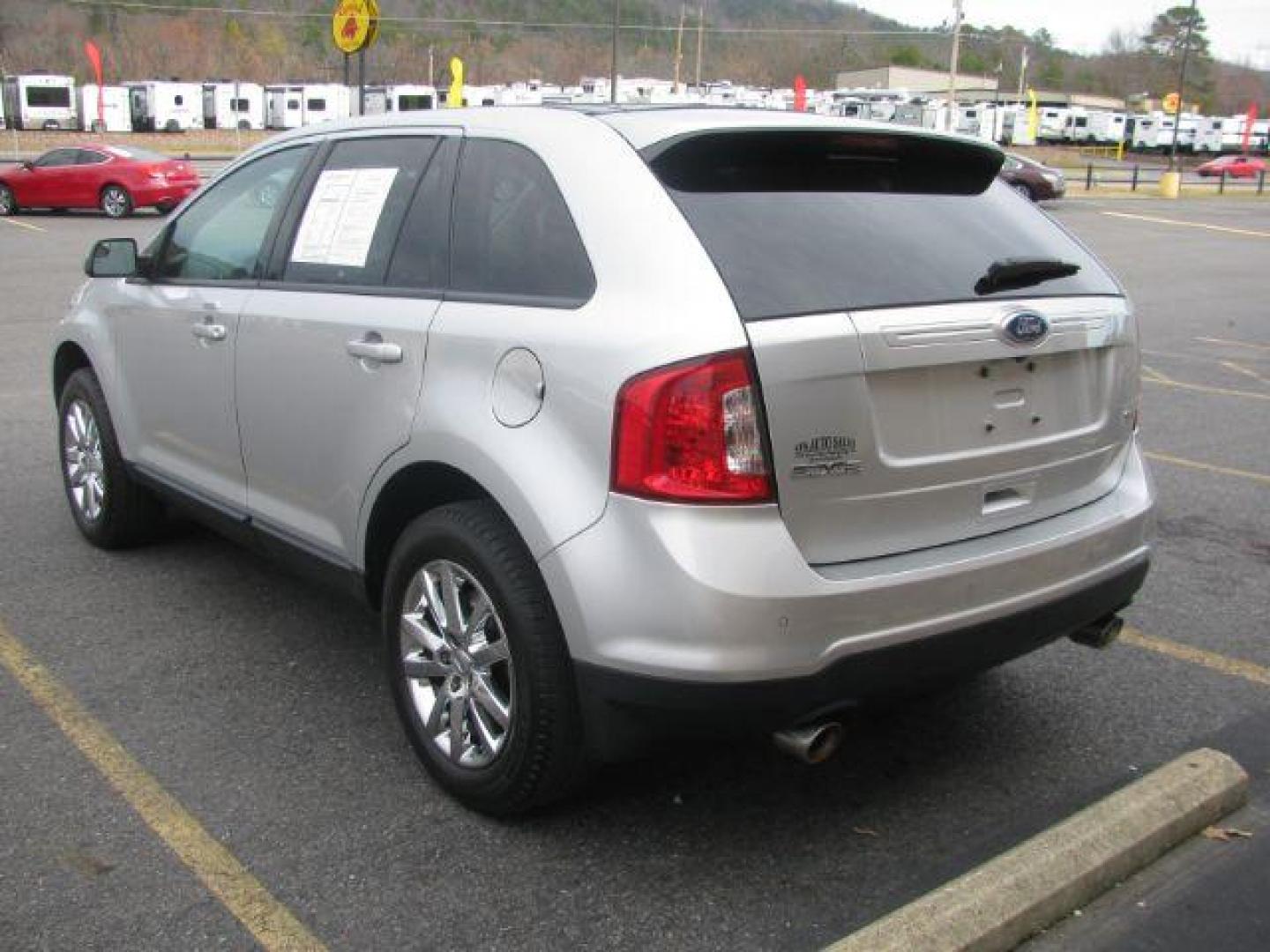 2012 Silver Ford Edge SEL FWD (2FMDK3JC7CB) with an 3.5L V6 DOHC 24V engine, 6-Speed Automatic transmission, located at 2443 Albert Pike, Hot Springs, AR, 71913, (501) 623-6255, 34.492222, -93.109993 - LISTED FEATURES MAY BE OPTIONAL AND NOT INCLUDED ON THIS VEHICLE!!! - Photo#2