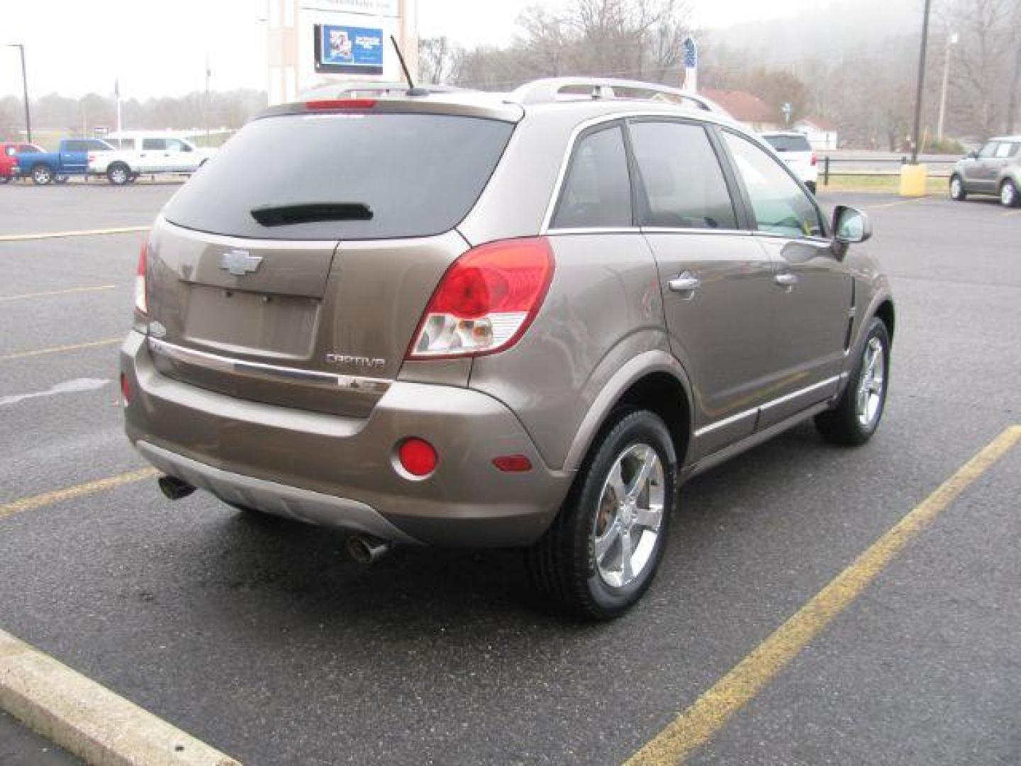 2012 Brown Chevrolet Captiva Sport 1LT FWD (3GNAL3E56CS) with an 3.0L V6 DOHC 24V engine, 6-Speed Automatic transmission, located at 2443 Albert Pike, Hot Springs, AR, 71913, (501) 623-6255, 34.492222, -93.109993 - LISTED FEATURES MAY BE OPTIONAL AND NOT INCLUDED ON THIS VEHICLE!!! - Photo#3