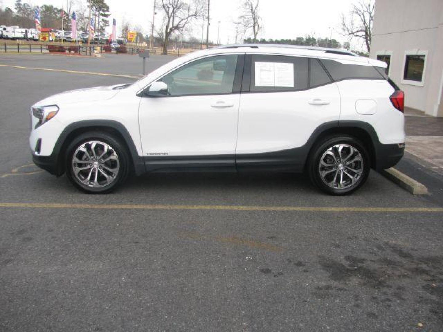 2019 White GMC Terrain SLT (3GKALPEV2KL) with an 1.4L L4 DOHC 16V TURBO engine, 6-Speed Automatic transmission, located at 2443 Albert Pike, Hot Springs, AR, 71913, (501) 623-6255, 34.492222, -93.109993 - LISTED FEATURES MAY BE OPTIONAL AND NOT INCLUDED ON THIS VEHICLE!!! - Photo#1