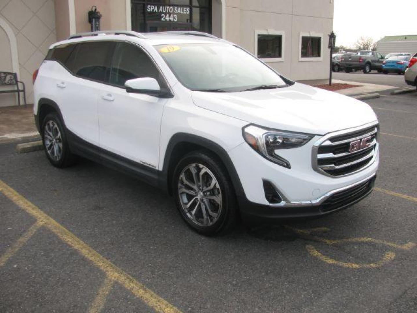 2019 White GMC Terrain SLT (3GKALPEV2KL) with an 1.4L L4 DOHC 16V TURBO engine, 6-Speed Automatic transmission, located at 2443 Albert Pike, Hot Springs, AR, 71913, (501) 623-6255, 34.492222, -93.109993 - LISTED FEATURES MAY BE OPTIONAL AND NOT INCLUDED ON THIS VEHICLE!!! - Photo#5