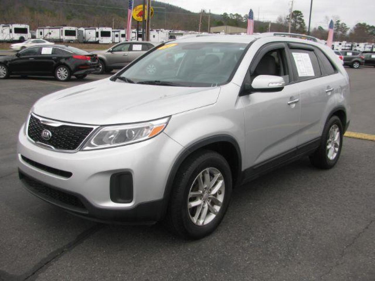 2014 Silver Kia Sorento LX V6 FWD (5XYKT4A70EG) with an 3.3L V6 DOHC 24V engine, 6-Speed Automatic transmission, located at 2443 Albert Pike, Hot Springs, AR, 71913, (501) 623-6255, 34.492222, -93.109993 - Photo#0