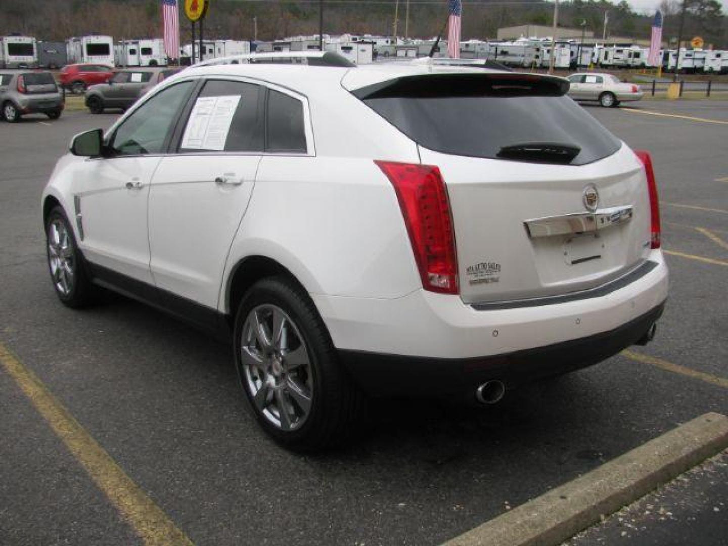 2012 White Cadillac SRX Performance (3GYFNBE32CS) with an 3.6L V6 DOHC 24V FFV engine, 6-Speed Automatic transmission, located at 2443 Albert Pike, Hot Springs, AR, 71913, (501) 623-6255, 34.492222, -93.109993 - Photo#2