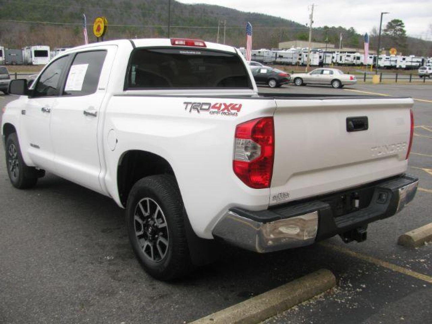 2014 White Toyota Tundra Limited 5.7L FFV CrewMax 4WD (5TFHW5F13EX) with an 5.7L V8 DOHC 32V FFV engine, 6-Speed Automatic transmission, located at 2443 Albert Pike, Hot Springs, AR, 71913, (501) 623-6255, 34.492222, -93.109993 - Photo#2