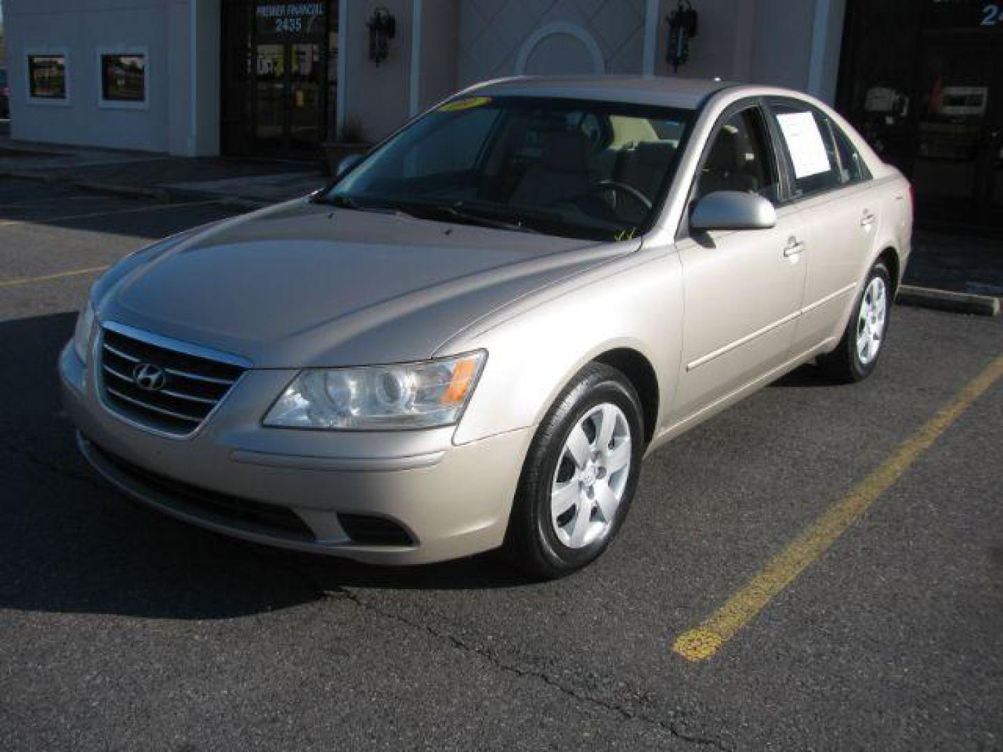 2009 Tan Hyundai Sonata GLS (5NPET46C39H) with an 2.4L L4 DOHC 16V engine, located at 2443 Albert Pike, Hot Springs, AR, 71913, (501) 623-6255, 34.492222, -93.109993 - Photo#0