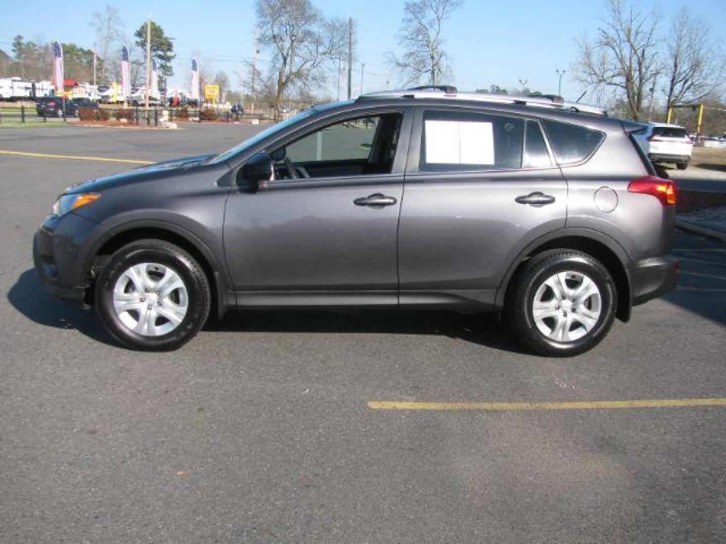 2015 Gray Toyota RAV4 SPORT UTILITY 4-DR (2T3ZFREV7FW) with an 2.5L L4 DOHC 16V engine, 6-Speed Automatic transmission, located at 2443 Albert Pike, Hot Springs, AR, 71913, (501) 623-6255, 34.492222, -93.109993 - Photo#1