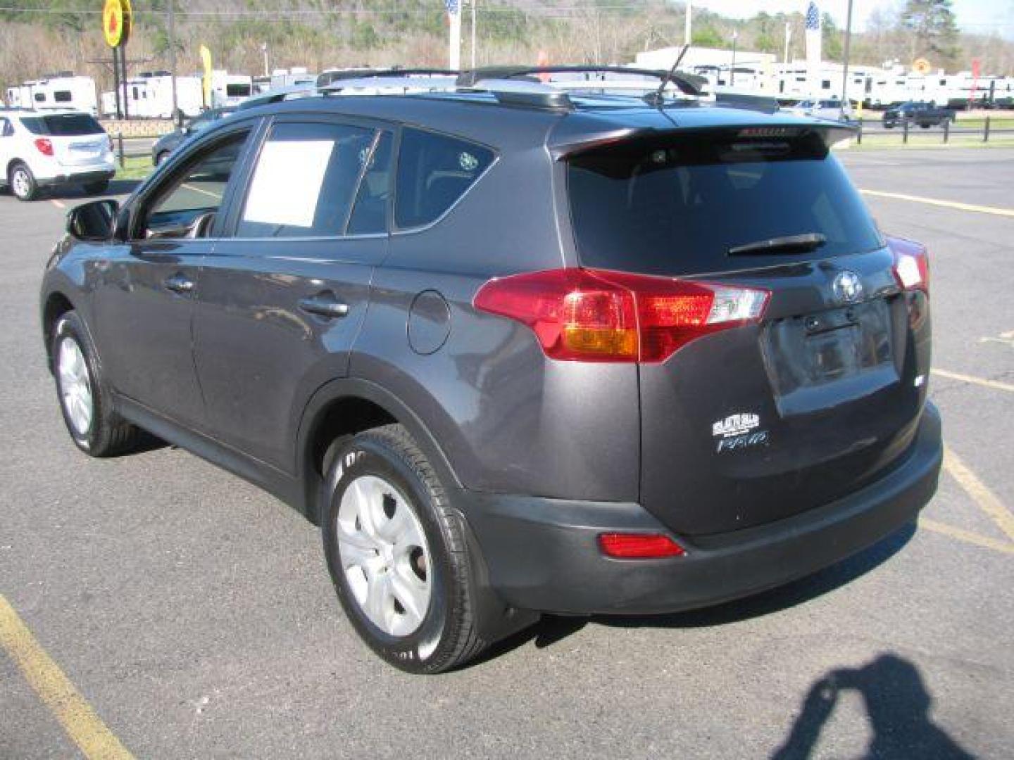 2015 Gray Toyota RAV4 SPORT UTILITY 4-DR (2T3ZFREV7FW) with an 2.5L L4 DOHC 16V engine, 6-Speed Automatic transmission, located at 2443 Albert Pike, Hot Springs, AR, 71913, (501) 623-6255, 34.492222, -93.109993 - Photo#2