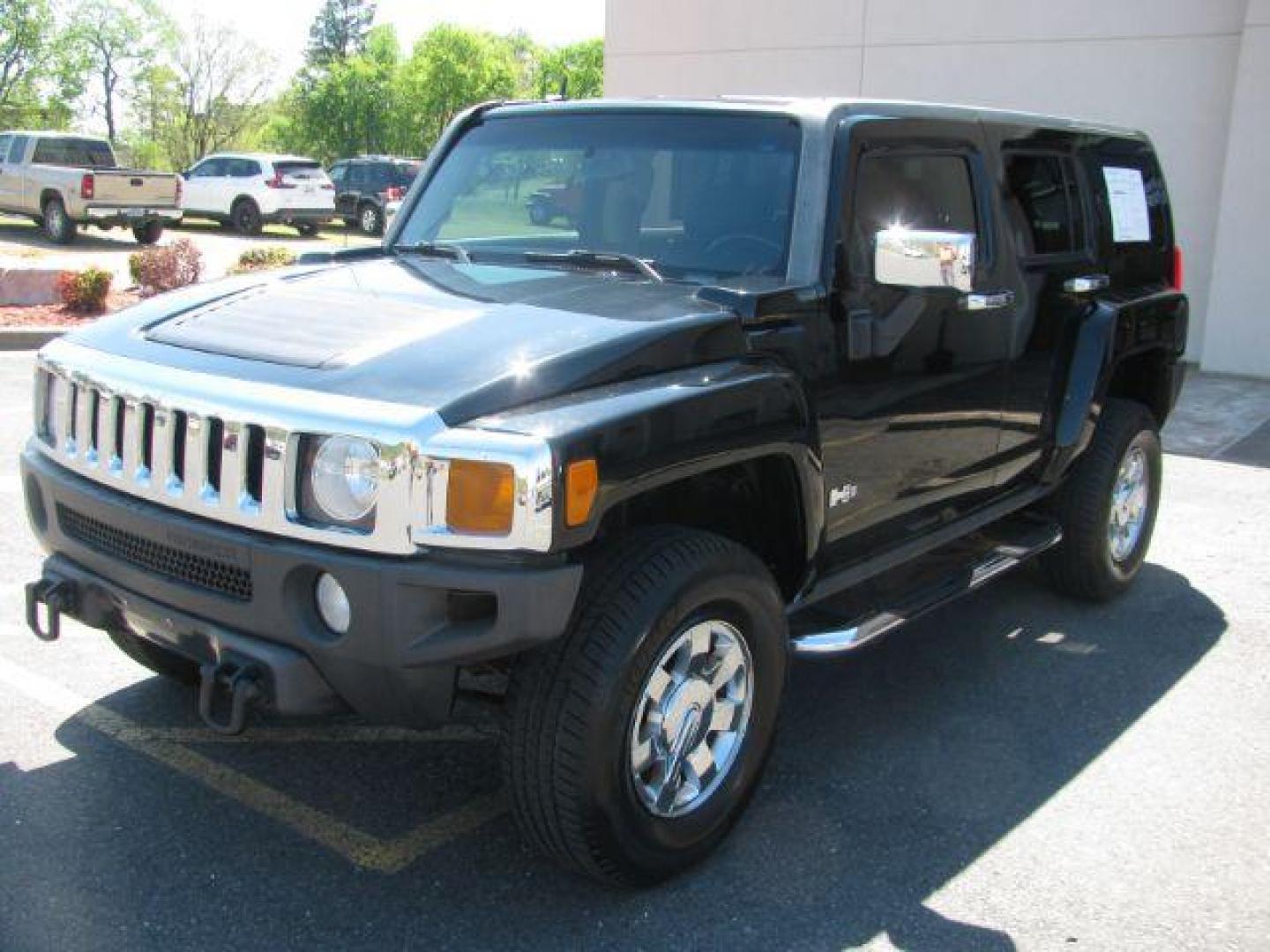 2006 Black Hummer H3 Sport Utility (5GTDN136X68) with an 3.5L L5 DOHC 20V engine, located at 2443 Albert Pike, Hot Springs, AR, 71913, (501) 623-6255, 34.492222, -93.109993 - ALL LISTED FEATURES MAY NOT BE AVAILABLE!!!!! - Photo#5