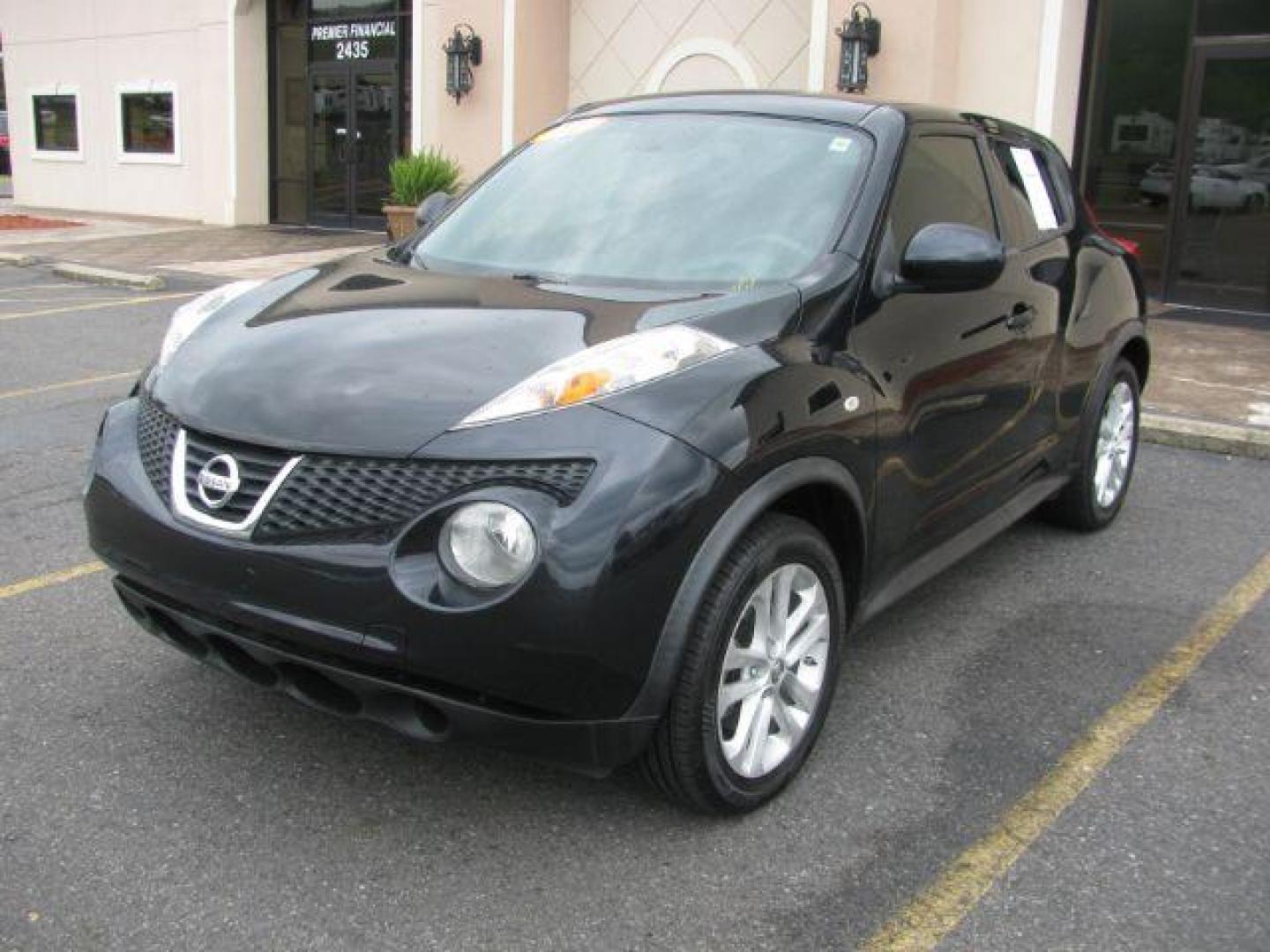 2014 Black Nissan Juke SL AWD (JN8AF5MV0ET) with an 1.6L L4 DOHC 16V engine, Continuously Variable Transmission transmission, located at 2443 Albert Pike, Hot Springs, AR, 71913, (501) 623-6255, 34.492222, -93.109993 - Photo#0