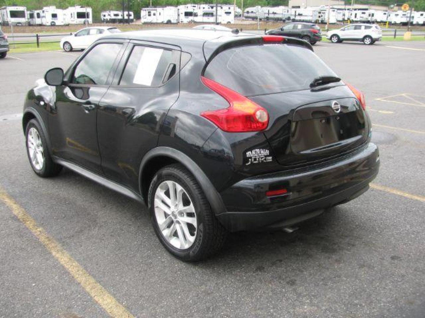 2014 Black Nissan Juke SL AWD (JN8AF5MV0ET) with an 1.6L L4 DOHC 16V engine, Continuously Variable Transmission transmission, located at 2443 Albert Pike, Hot Springs, AR, 71913, (501) 623-6255, 34.492222, -93.109993 - Photo#2