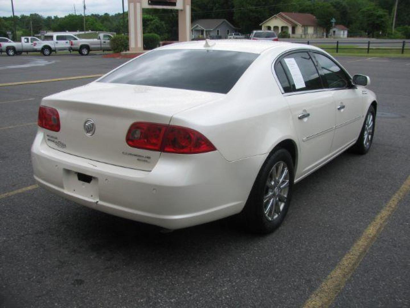 2009 White Buick Lucerne SEDAN 4-DR (1G4HD57M49U) with an 3.9L V6 OHV 12V engine, 4-Speed Automatic transmission, located at 2443 Albert Pike, Hot Springs, AR, 71913, (501) 623-6255, 34.492222, -93.109993 - ALL LISTED FEATURES MAY NOT BE AVAILABLE!!!! - Photo#3