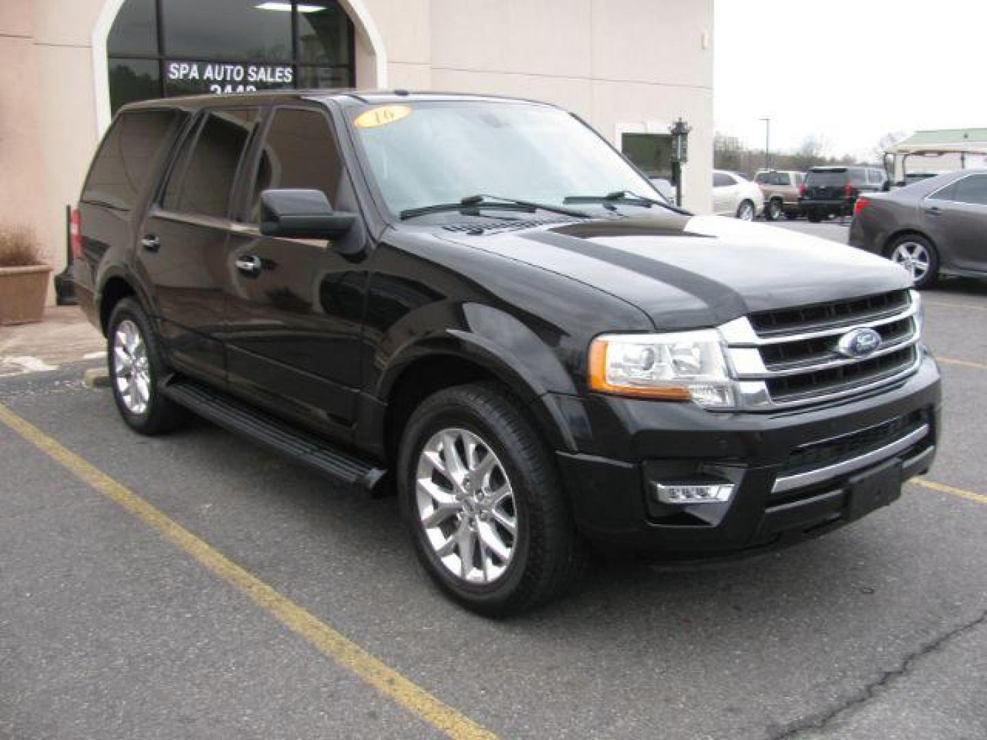 2016 Black Ford Expedition Limited 2WD (1FMJU1KT9GE) with an 3.5L V6 DOHC 24V FFV engine, 6-Speed Automatic transmission, located at 2443 Albert Pike, Hot Springs, AR, 71913, (501) 623-6255, 34.492222, -93.109993 - Photo#5