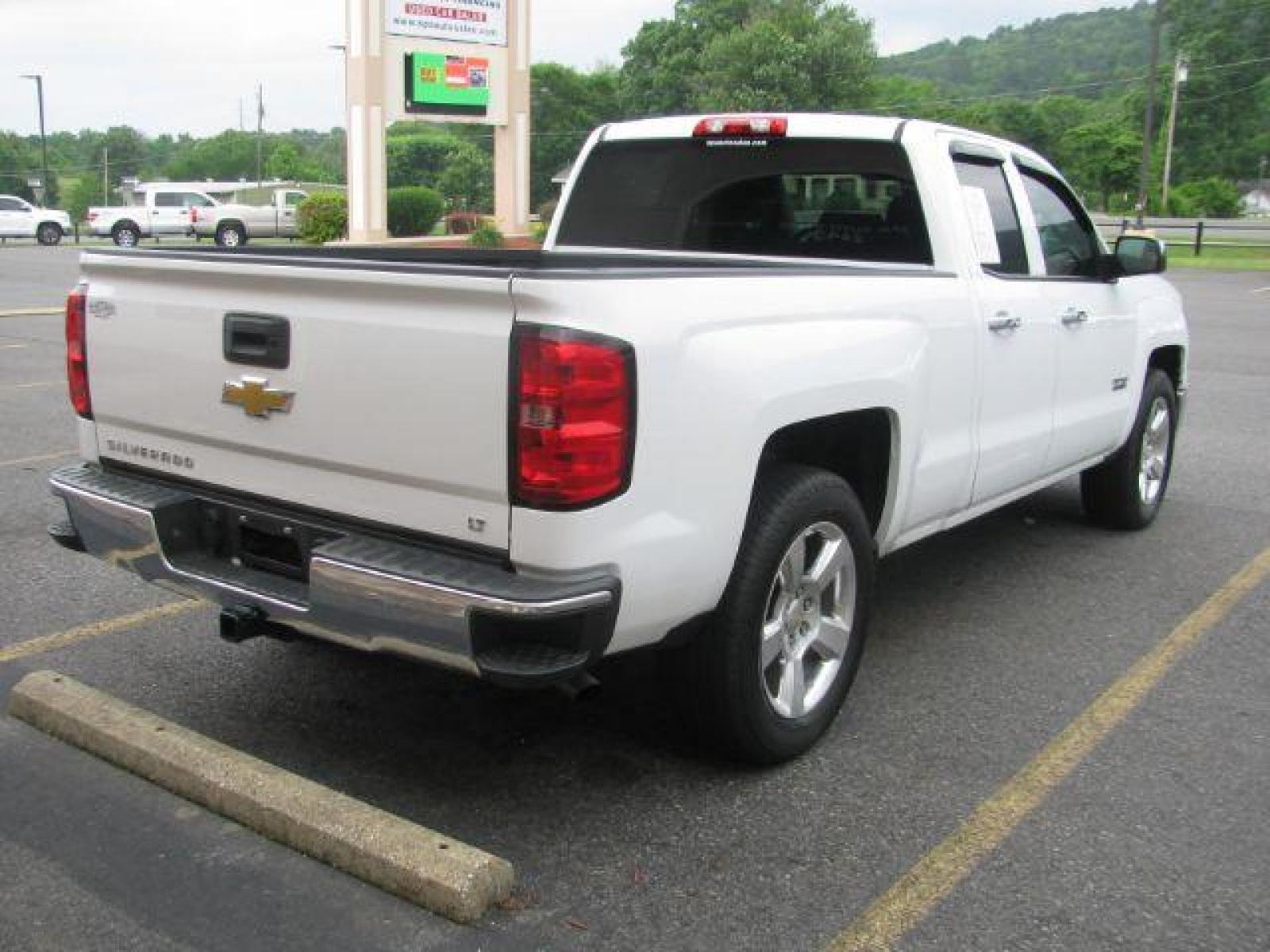 2014 White Chevrolet Silverado 1500 1LT Double Cab 2WD (1GCRCREH5EZ) with an 4.3L V6 OHV 12V engine, 6-Speed Automatic transmission, located at 2443 Albert Pike, Hot Springs, AR, 71913, (501) 623-6255, 34.492222, -93.109993 - Photo #4