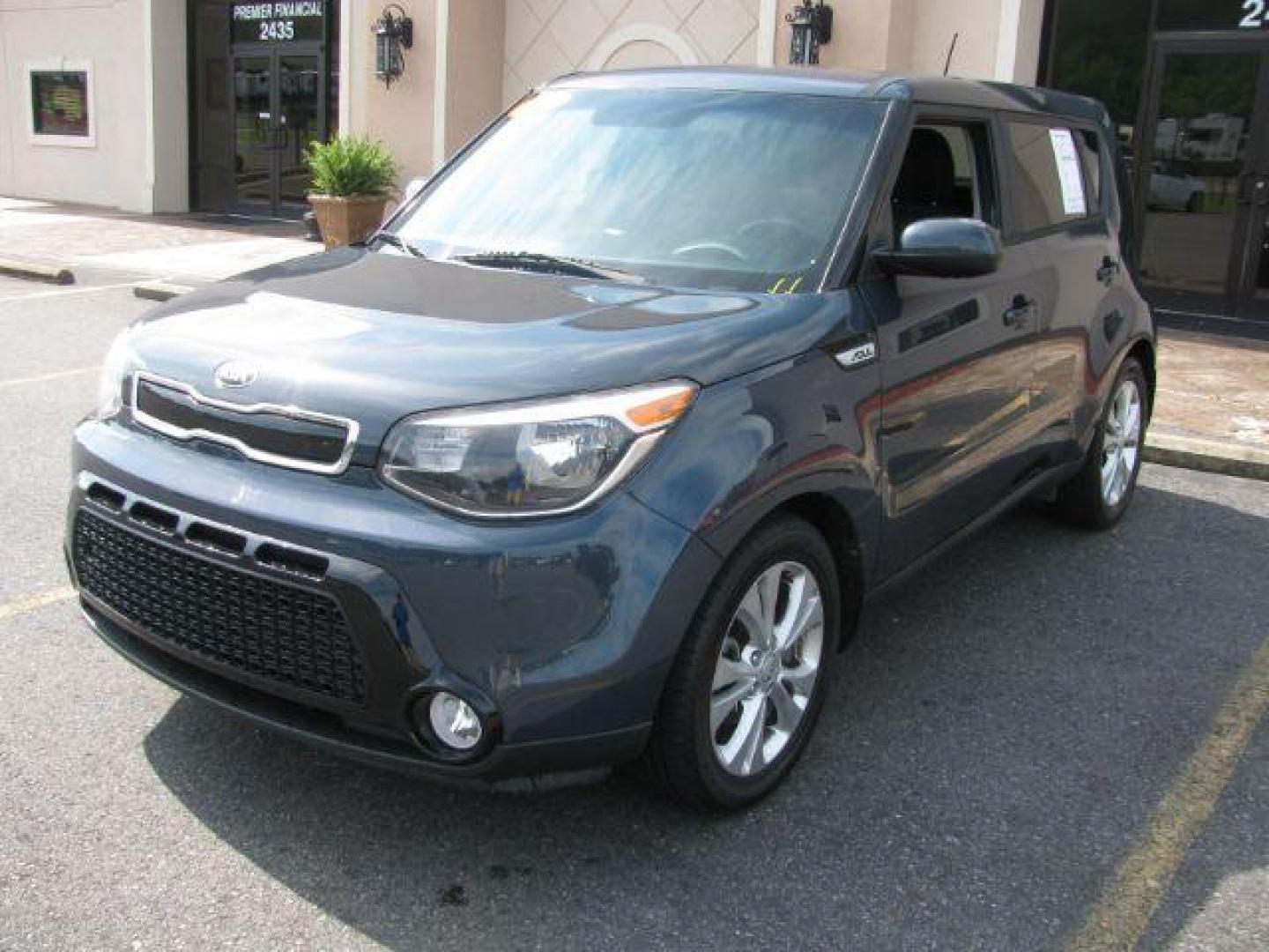 2016 Gray Kia Soul WAGON 4-DR (KNDJP3A52G7) with an 2.0L L4 DOHC 16V engine, 6-Speed Automatic transmission, located at 2443 Albert Pike, Hot Springs, AR, 71913, (501) 623-6255, 34.492222, -93.109993 - Photo#0