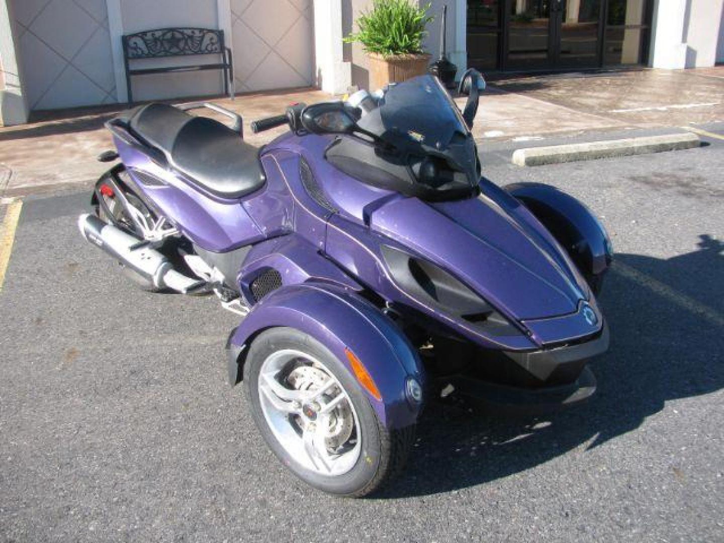 2010 Purple Can-Am Spyder RSS - (2BXJAMC13AV) , located at 2443 Albert Pike, Hot Springs, AR, 71913, (501) 623-6255, 34.492222, -93.109993 - Photo#0