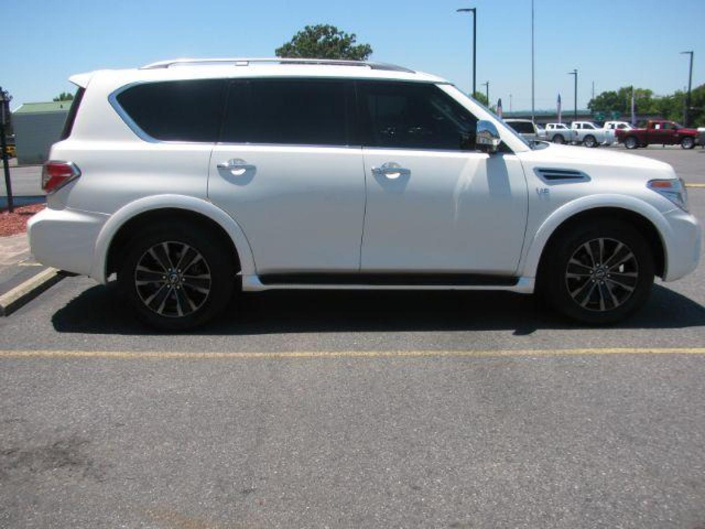 2018 White Nissan Armada Platinum AWD (JN8AY2NC5JX) with an 5.6L V8 DOHC 32V engine, 7-Speed Automatic transmission, located at 2443 Albert Pike, Hot Springs, AR, 71913, (501) 623-6255, 34.492222, -93.109993 - Photo#4