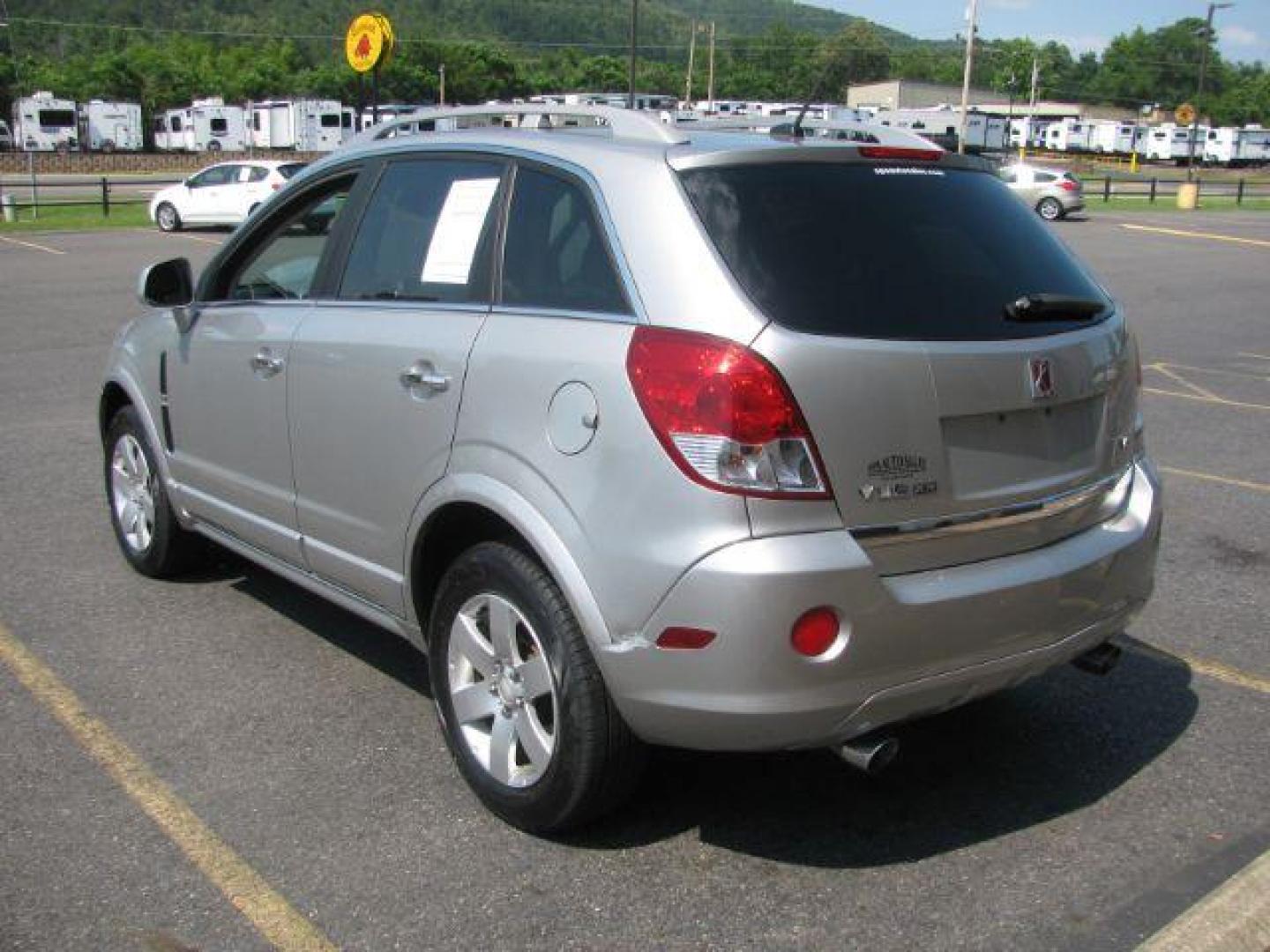 2008 Silver Saturn VUE FWD V6 XR (3GSCL53738S) with an 3.6L V6 DOHC 24V engine, 6-Speed Automatic transmission, located at 2443 Albert Pike, Hot Springs, AR, 71913, (501) 623-6255, 34.492222, -93.109993 - Photo#2