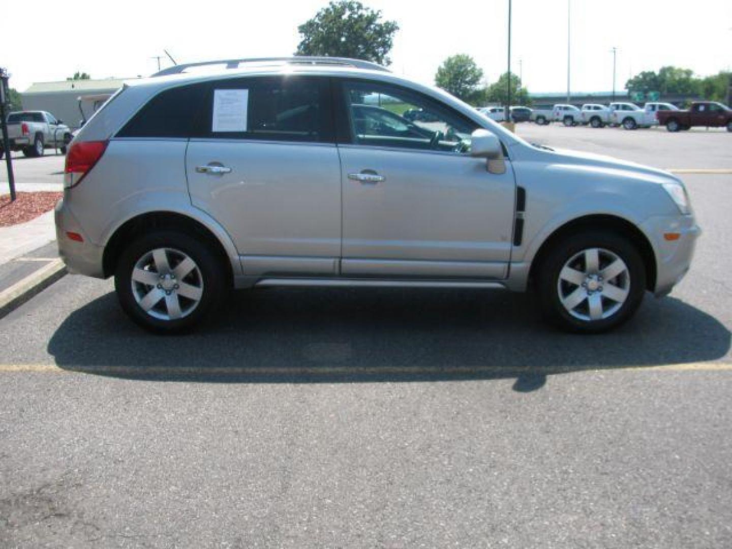 2008 Silver Saturn VUE FWD V6 XR (3GSCL53738S) with an 3.6L V6 DOHC 24V engine, 6-Speed Automatic transmission, located at 2443 Albert Pike, Hot Springs, AR, 71913, (501) 623-6255, 34.492222, -93.109993 - Photo#4