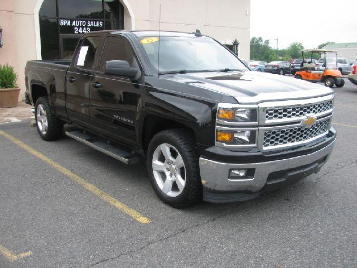 2015 Black Chevrolet Silverado 1500 EXTENDED CAB PICKUP 4-DR (1GCRCREC4FZ) with an 5.3L V8 OHV 16V engine, 6-Speed Automatic transmission, located at 2443 Albert Pike, Hot Springs, AR, 71913, (501) 623-6255, 34.492222, -93.109993 - Photo#6