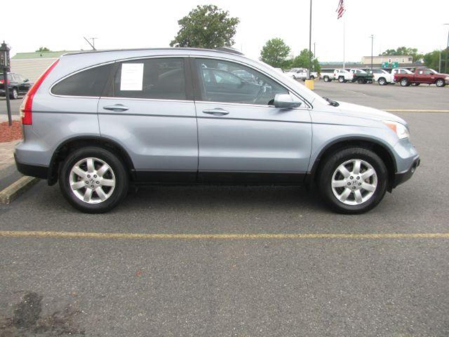 2008 Blue Honda CR-V EX-L 2WD AT (5J6RE38738L) with an 2.4L L4 DOHC 16V engine, 5-Speed Automatic transmission, located at 2443 Albert Pike, Hot Springs, AR, 71913, (501) 623-6255, 34.492222, -93.109993 - Photo#4