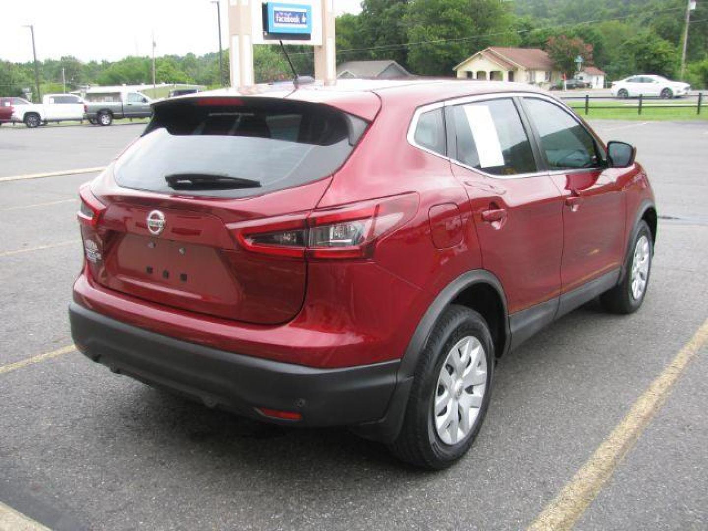 2020 Maroon Nissan Rogue Sport S (JN1BJ1CV8LW) with an 2.0L L4 DOHC 16V engine, Continuously Variable Transmission transmission, located at 2443 Albert Pike, Hot Springs, AR, 71913, (501) 623-6255, 34.492222, -93.109993 - Photo#3