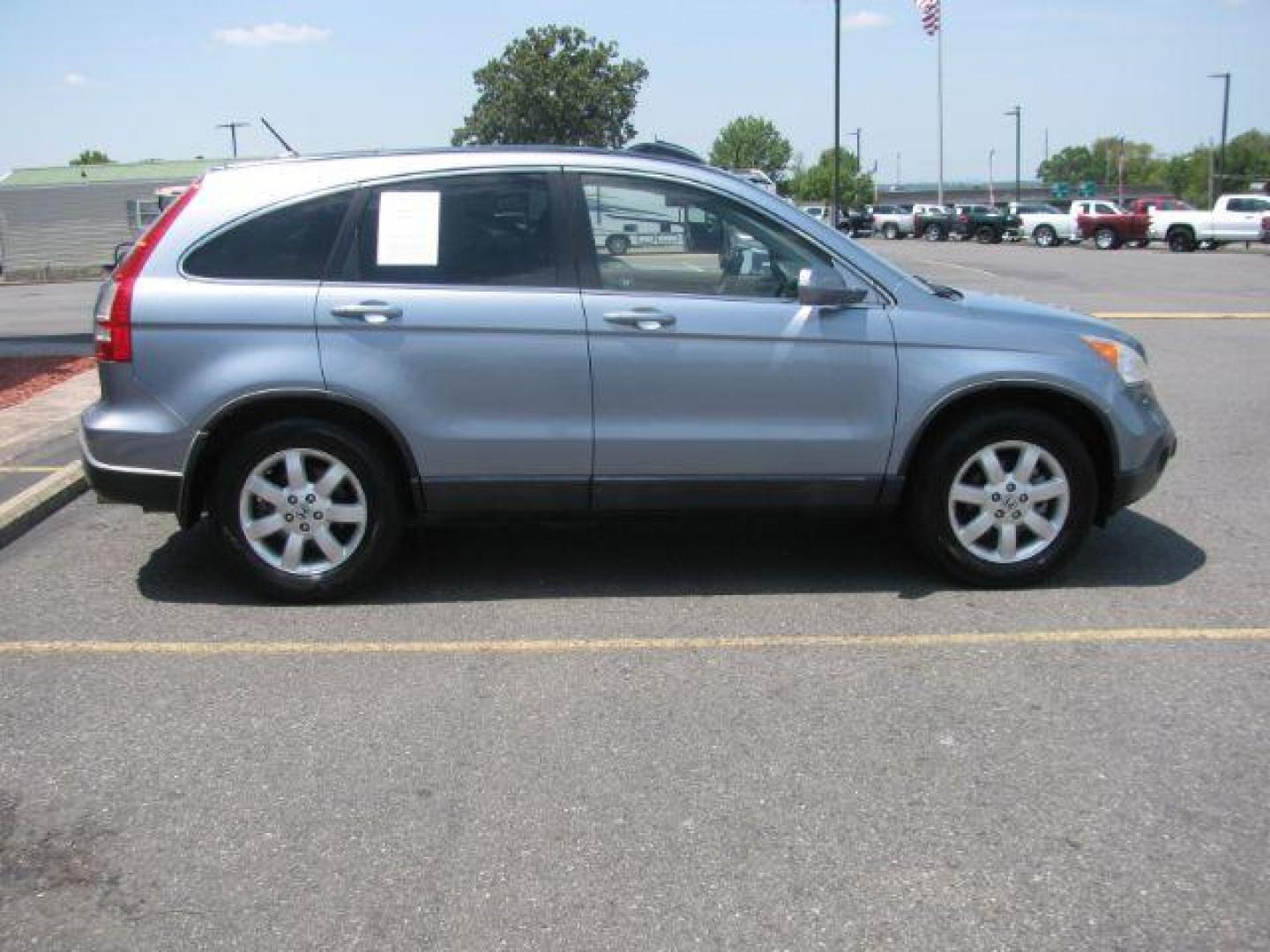 2008 Blue Honda CR-V EX-L 2WD AT (JHLRE38718C) with an 2.4L L4 DOHC 16V engine, 5-Speed Automatic transmission, located at 2443 Albert Pike, Hot Springs, AR, 71913, (501) 623-6255, 34.492222, -93.109993 - Photo#4