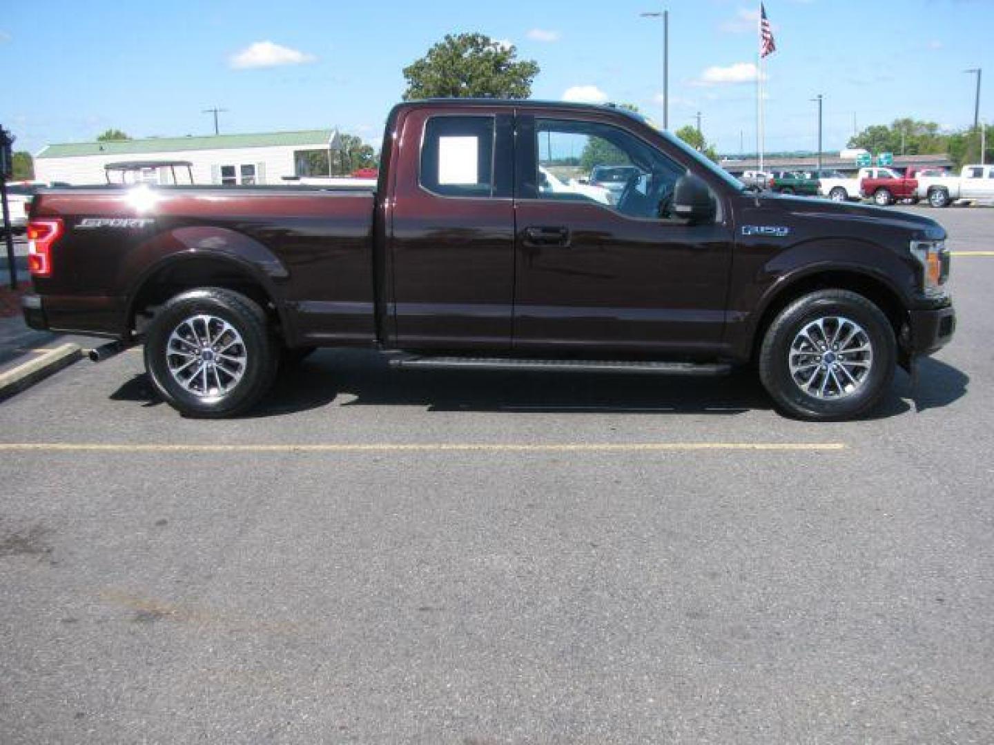 2018 Maroon Ford F-150 XLT SuperCab 6.5-ft. 2WD (1FTEX1CP4JK) with an 2.7L V6 DOHC 24V engine, 6-Speed Automatic transmission, located at 2443 Albert Pike, Hot Springs, AR, 71913, (501) 623-6255, 34.492222, -93.109993 - Photo#1